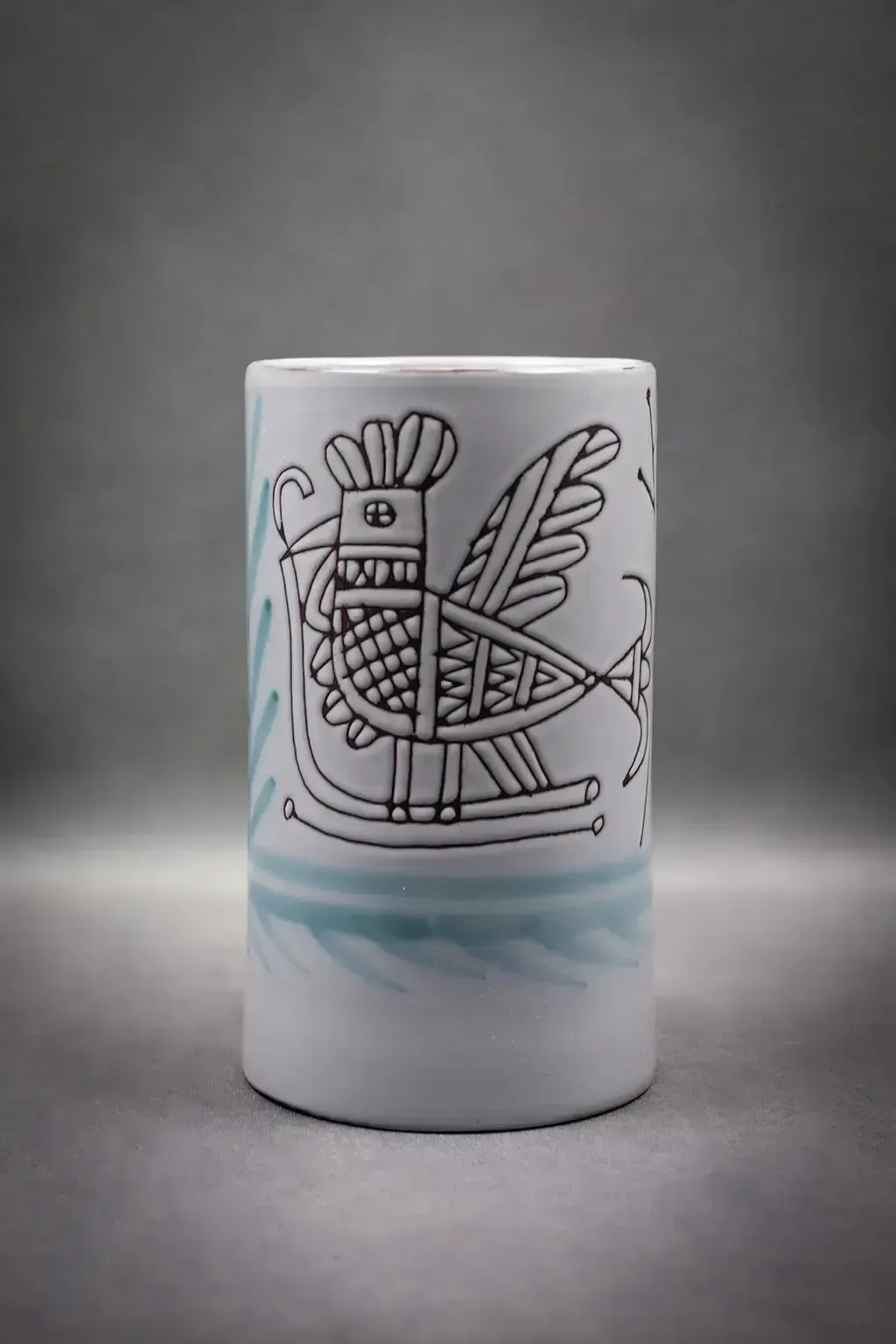 Vase en terre cuite émaillée à décor de coq, par Michel Barbier photo vinterior