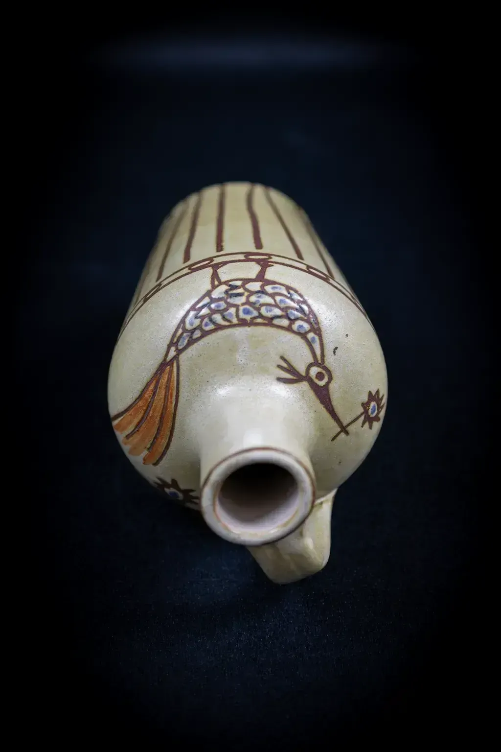 Vase soliflore en céramique émaillée, décor d'oiseaux stylisés, par Olivier Pettit photo vinterior