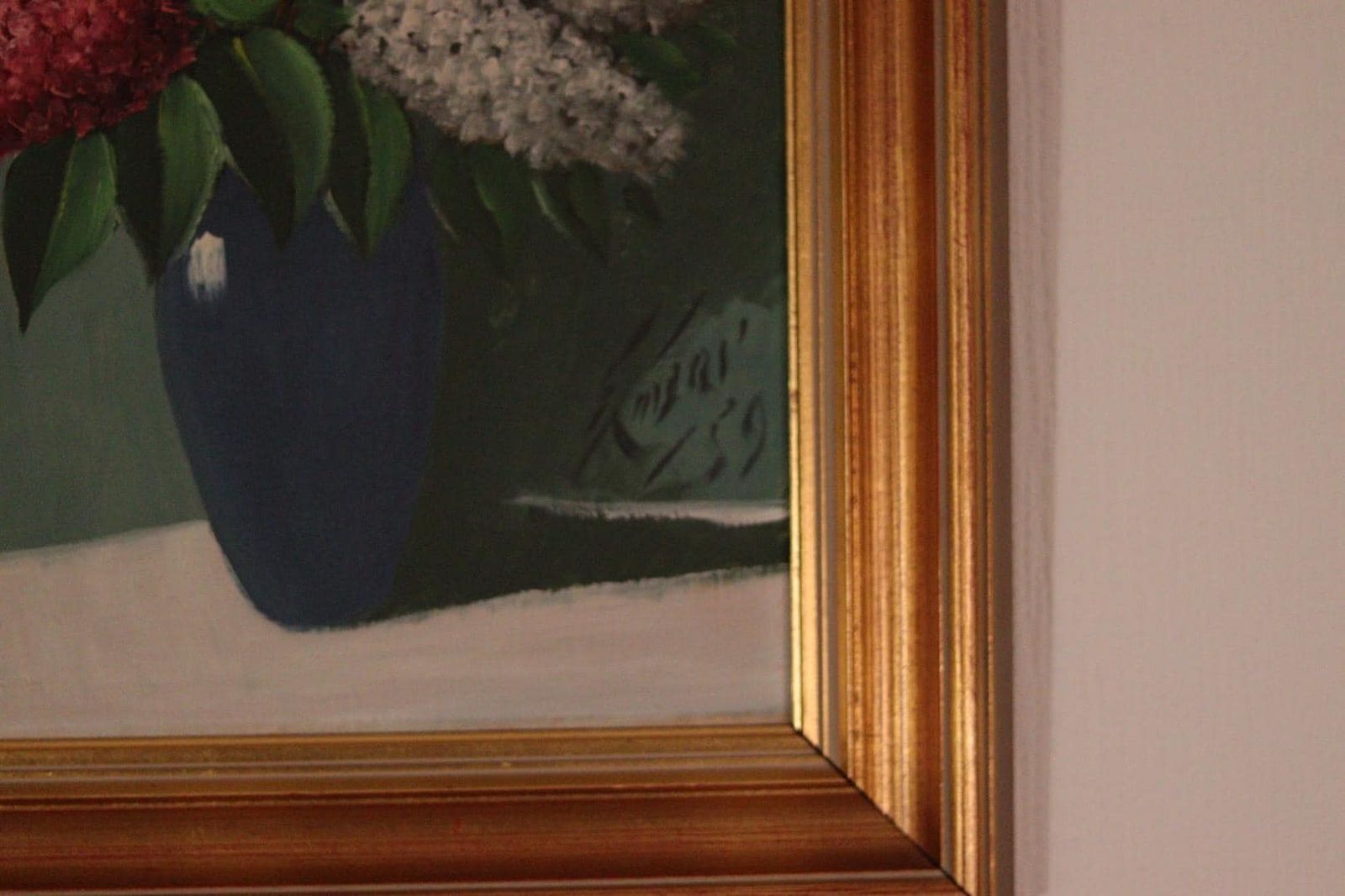 photo vinterior Original Swedish Oil On Panel – “Flower Still Life” – Indistinctly Signed, Vintage & Framed  38 × 30 Cm (15" × 11.8")