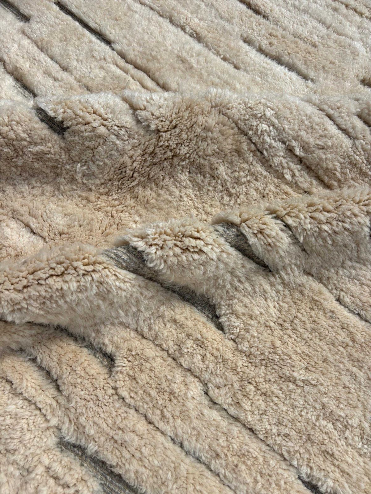 Moroccan Mrirt White Wool Rug 200x300 Cm   Berber Moroccan Modern Carpet   Moroccan Natural Wool Rug photo Textiles