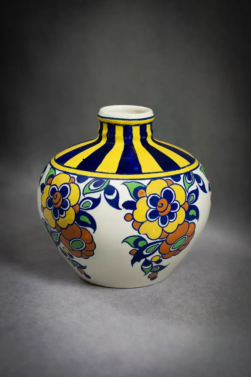 Vase Art Déco en forme de boule par Charles Catteau pour Boch Frères Keramis (D.1049) photo Décoration