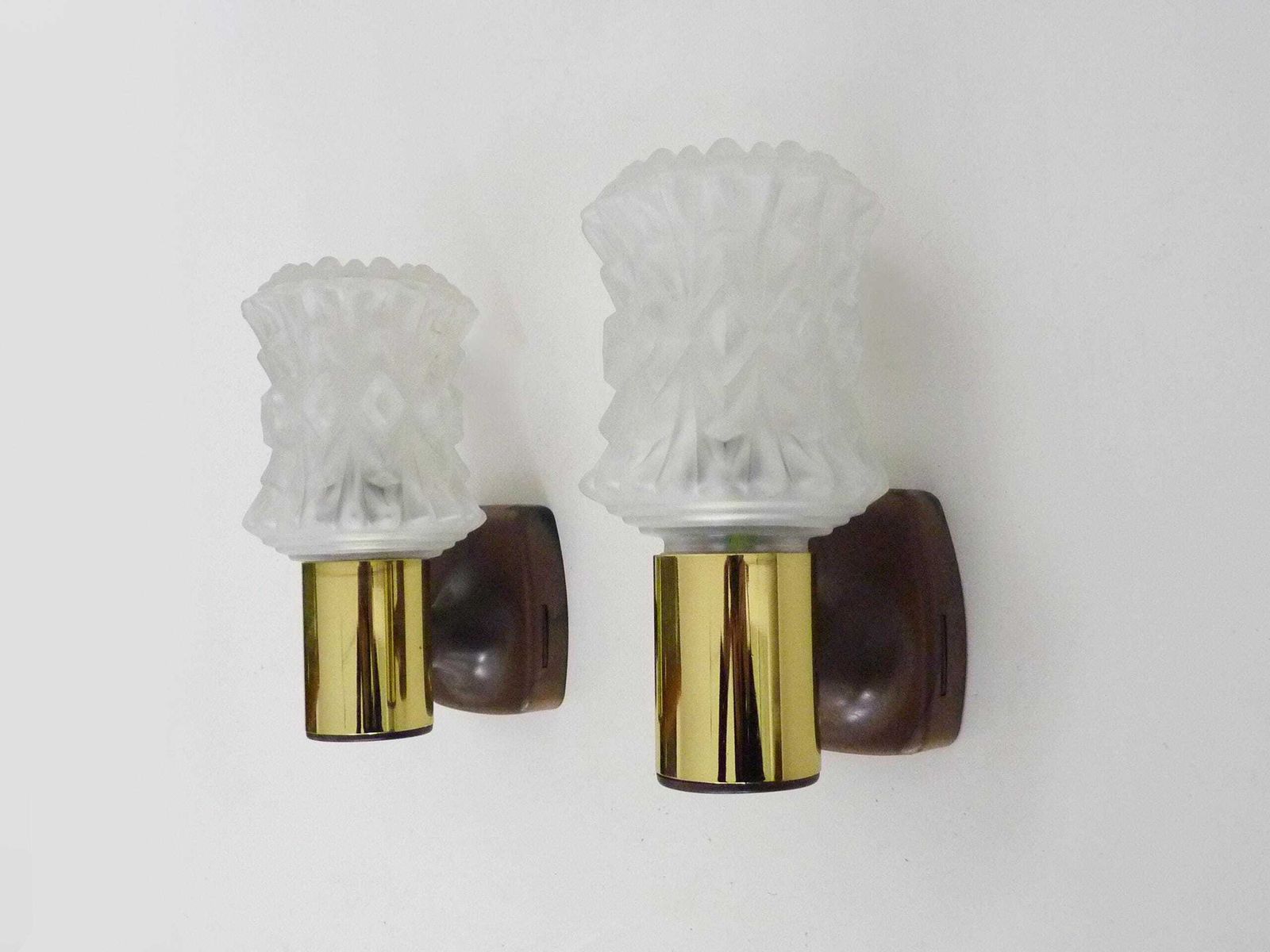Pair Of Vintage Italian Targetti Wall Sconces In Gold Tone Metal With Glass Globes