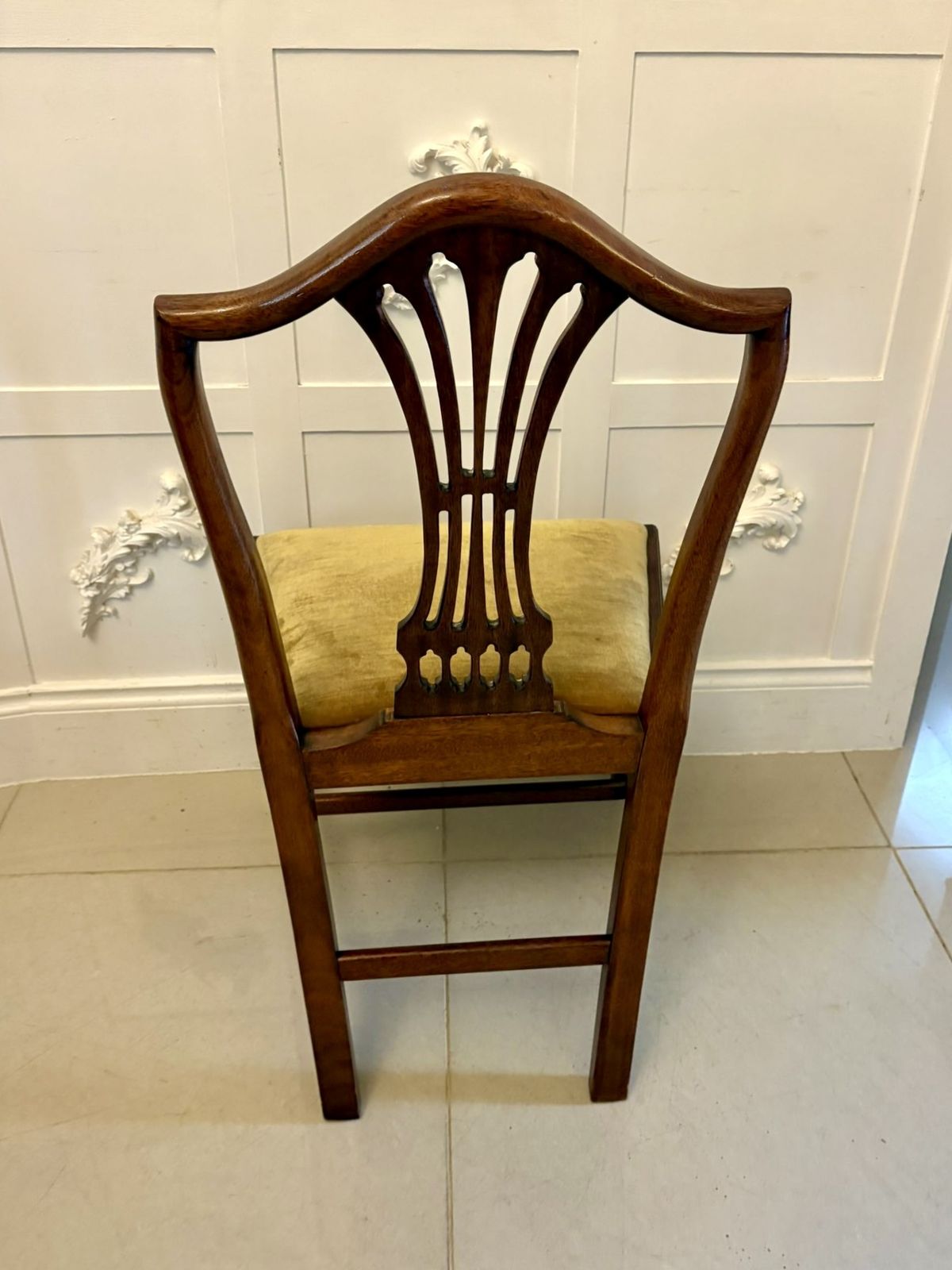 5300.0 Quality Set Of 12 Antique Mahogany Hepplewhite Style Dining Chairs photo