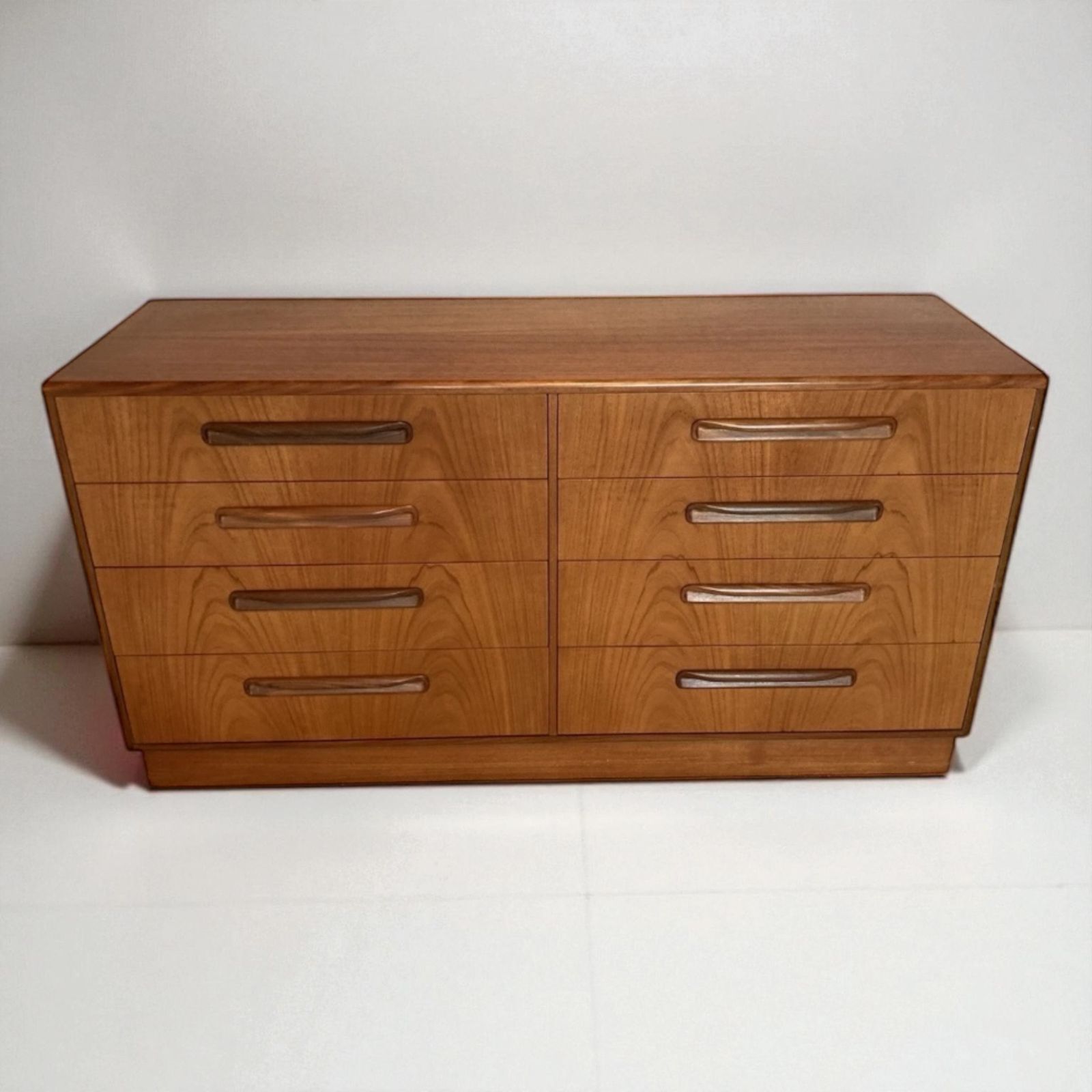 Teak Gplan Fresco 8 Drawer Wide Double Chest Sideboard photo vinterior