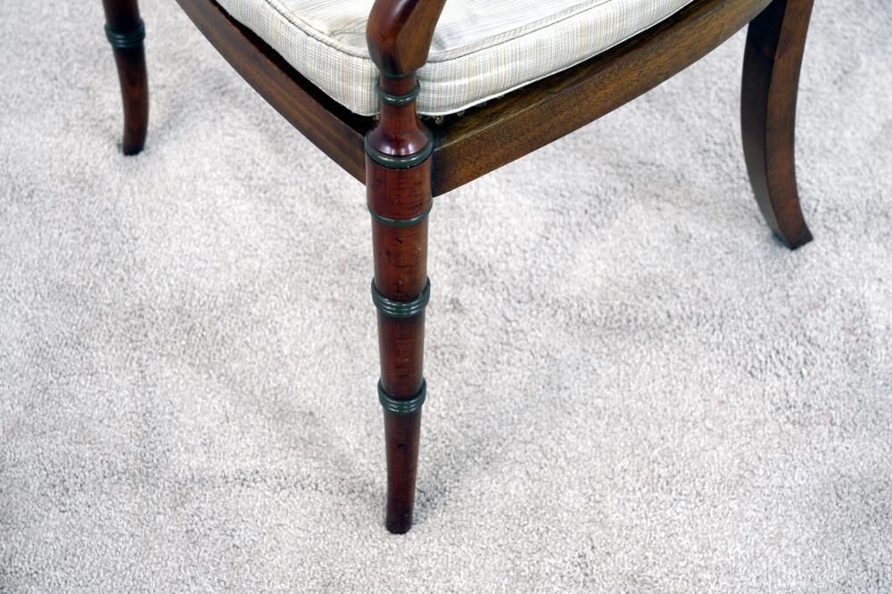 Furniture Regency Dining Set Pedestal Table And 8 Chairs Mahogany photo