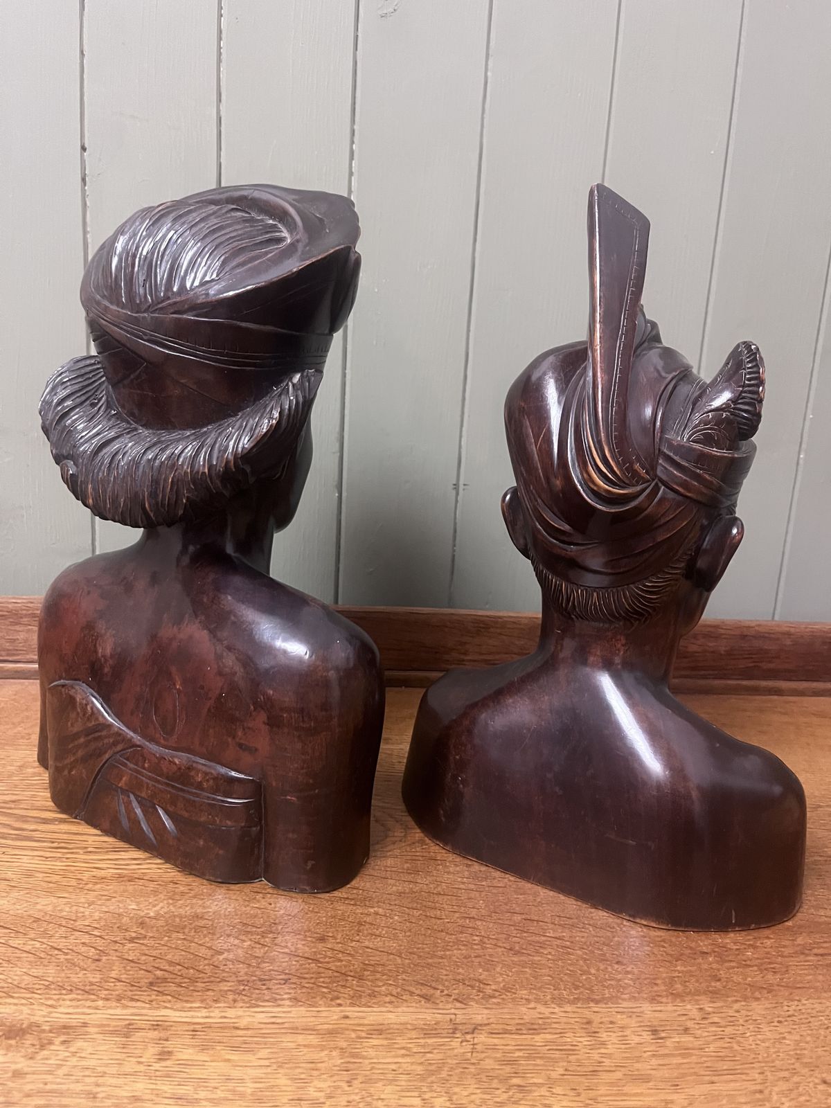 Original 1920s Art Deco Indonesian Balinese Pair Of Hand Carved Figures photo vinterior