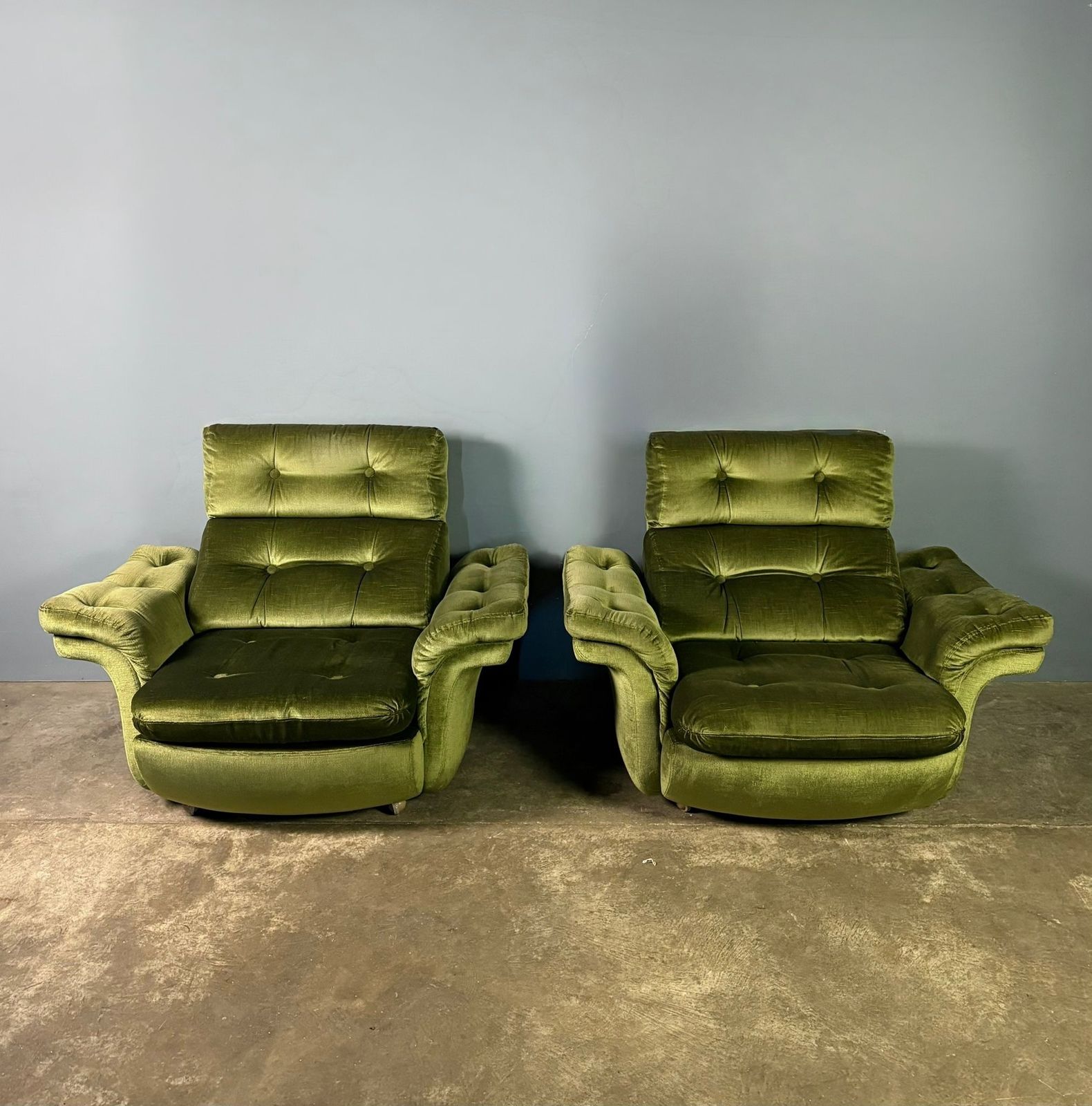 Mid Century Green Velvet Armchair Retro Mcm photo for sale