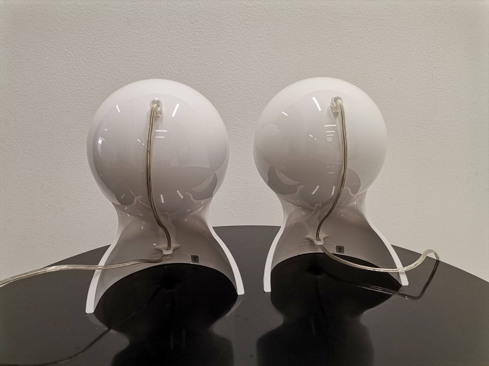 1 Of 2 Dalu Table Lamps By Vico Magistretti For Artemide / Mid Century Modern Light / 70s Italian Design photo 234.0