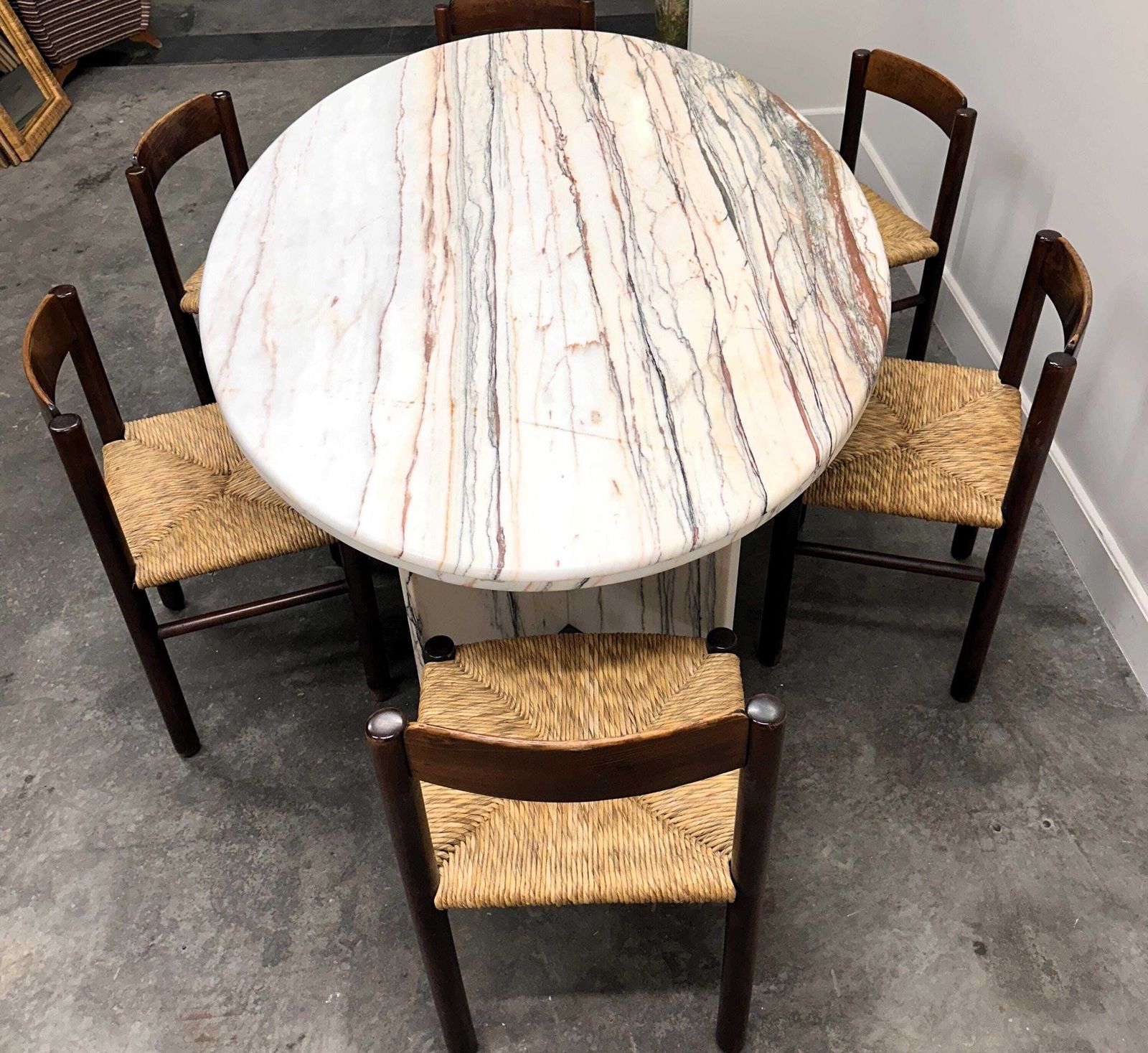 photo buy Large Oval Italian Arabescato Rosso Marble Dining Table – 1970s Sculptural Stone Table
