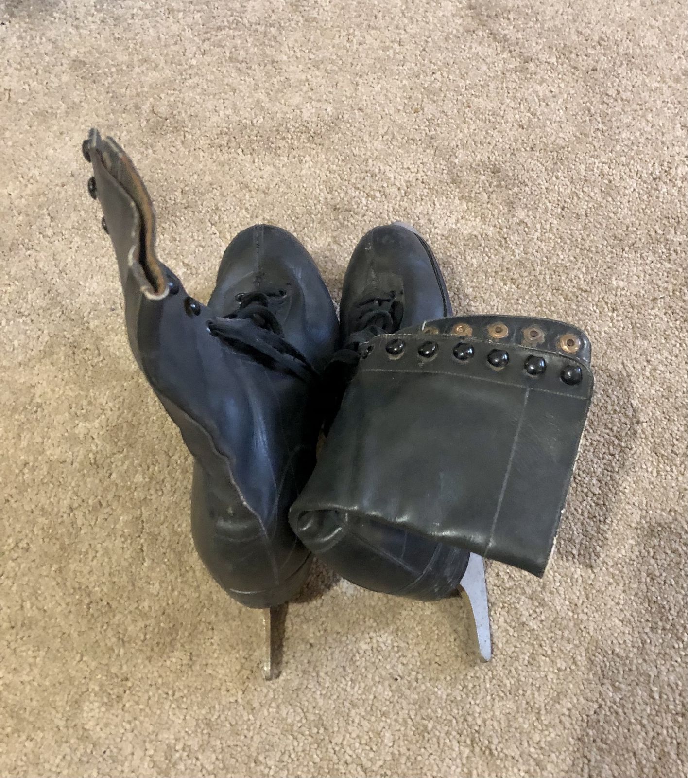 photo buy Pair Of Vintage Ice Skates For Decorations
