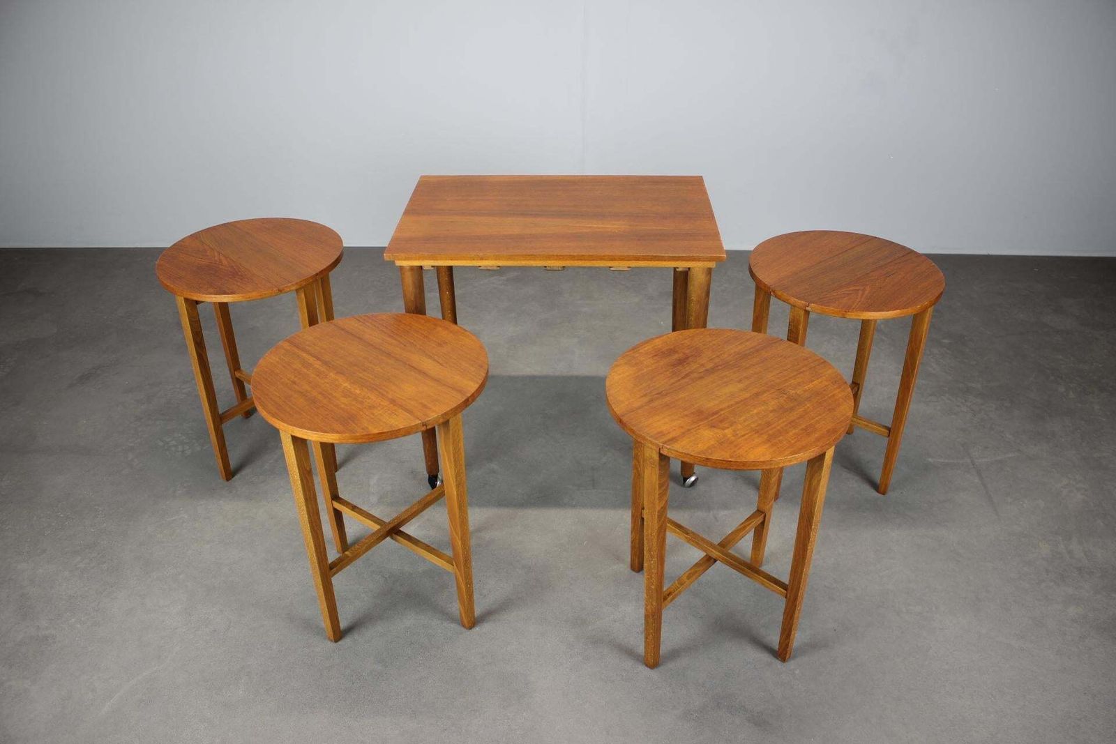 Restored Mid Century Folding Table And Stools By Poul Hundevad, Denmark, 1960s photo vinterior