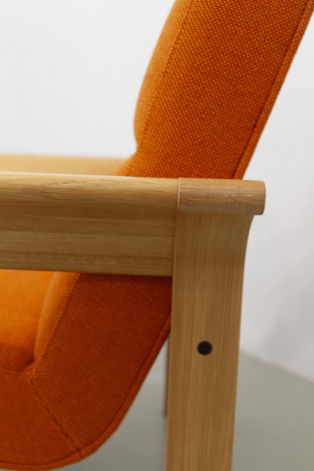 photo vintage Danish Orange Oak Botium Lounge Chair By Magnus Olesen, 1970s.