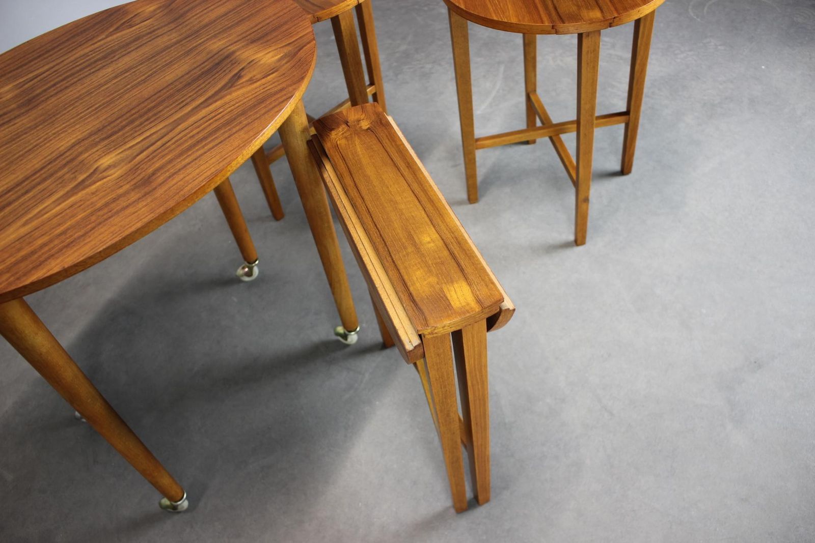 Restored Danish Teak Folding Table With Three Nesting Chairs By Poul Hundevad, 1 photo vintage