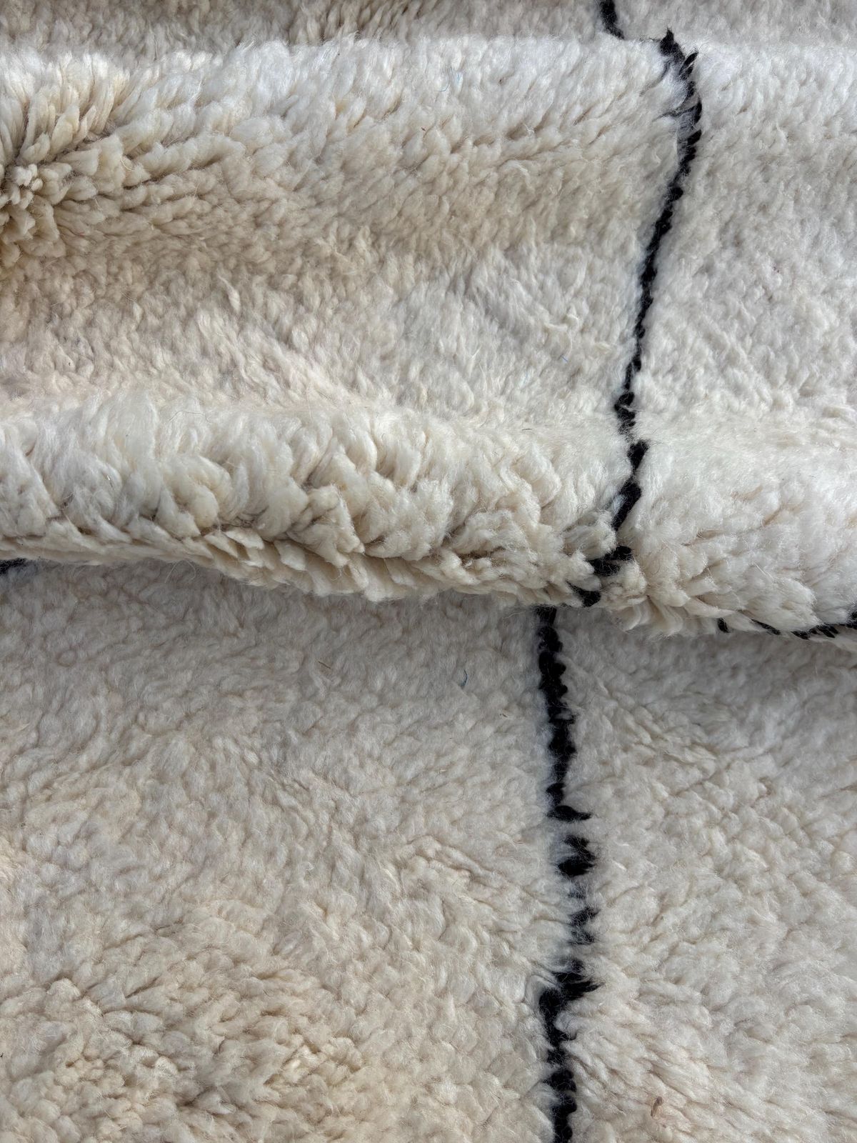 photo furniture Rug Interior Living Room   Moroccan Berber Beni Ourain Rug 200x310 Cm   White Authentic Wool Carpet   Modern Design Rug   Hand Made Wool Rug
