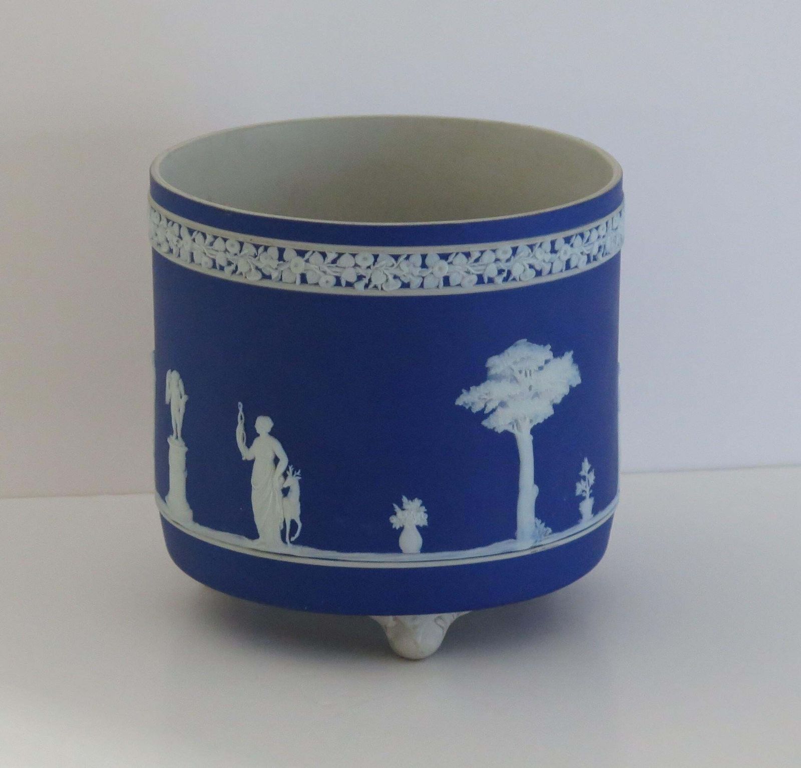 Wedgwood Jasperware Jardiniere Classical Figures Fully Marked, Ca 1930s photo Garden Decor