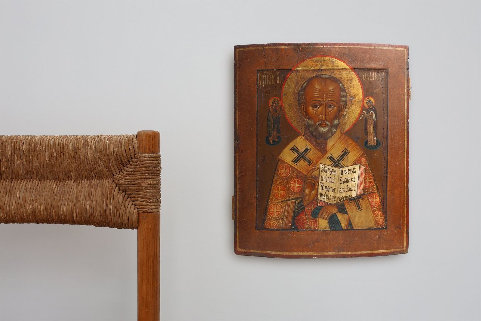 Religious Icon Of Saint Nicholas The Wonderworker, 19th Century, Paint & Gilt On Wood photo furniture