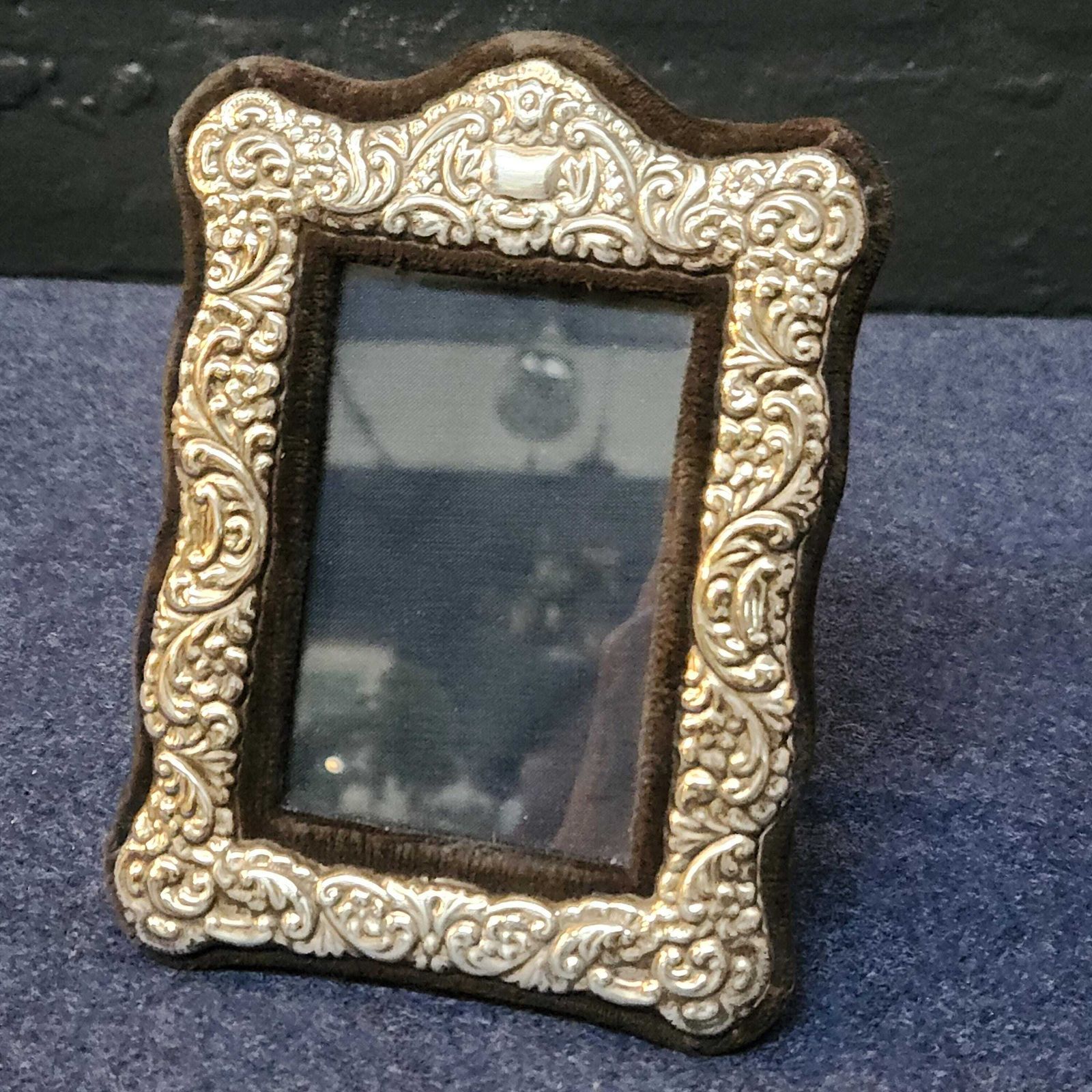 Hallmarked Silver Photograph Frame, Sheffield, Walker & Hall, 1986 photo buy