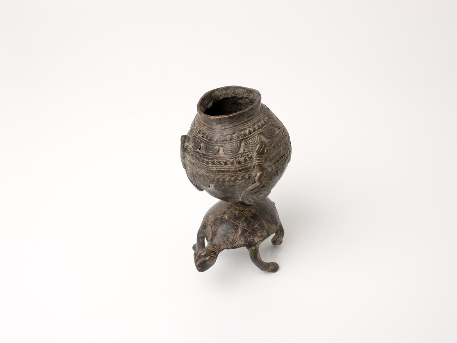 Dogon Bronze Vessel | West African Sculpture | African Bronze Urn photo vinterior