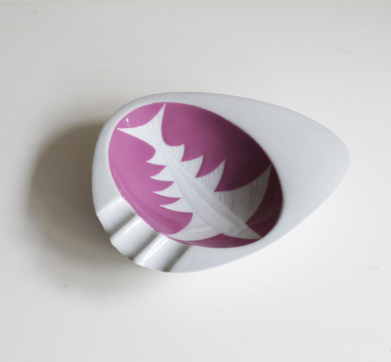 1960s Ceramic Ashtray By Jaroslav Jezek For Royal Dux photo vinterior