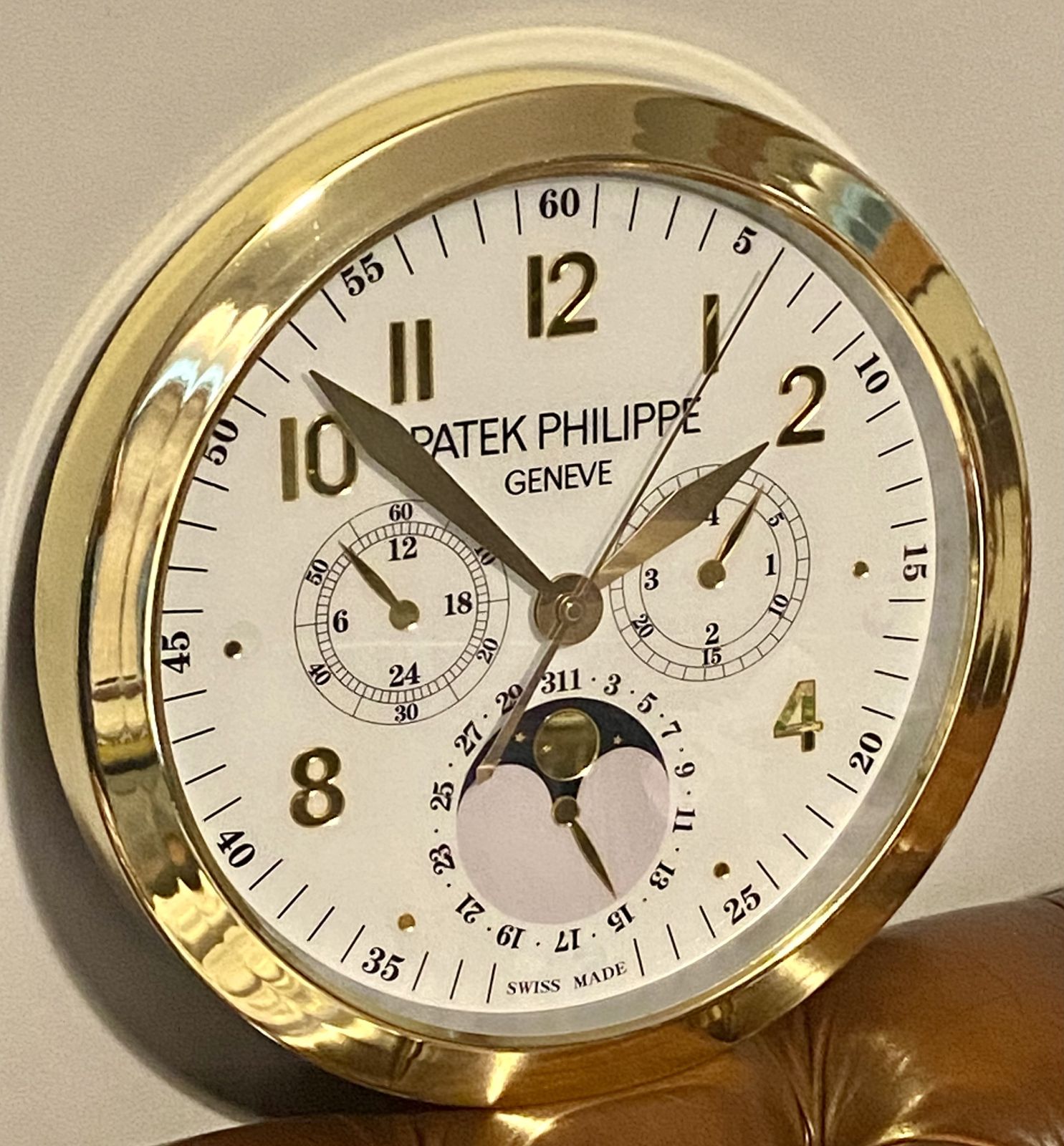 Home Decor Patek Philippe Geneve Swiss Perpetual Calendar Chronograph Nautilus Dealer Promo Luxury Watch Shop Wall Clock Chronograph Timepiece 1st Dibbs Watch photo