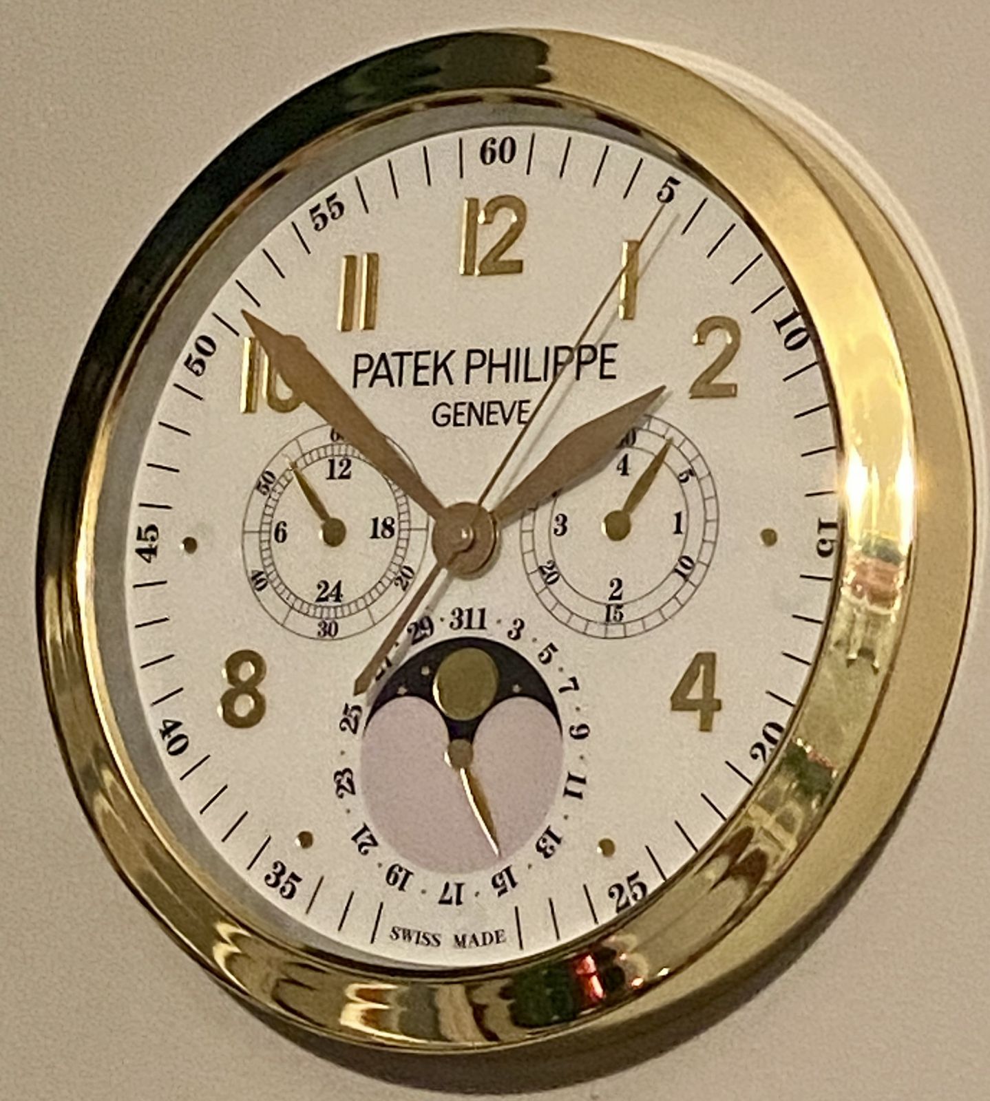 Patek Philippe Geneve Swiss Perpetual Calendar Chronograph Nautilus Dealer Promo Luxury Watch Shop Wall Clock Chronograph Timepiece 1st Dibbs Watch photo buy