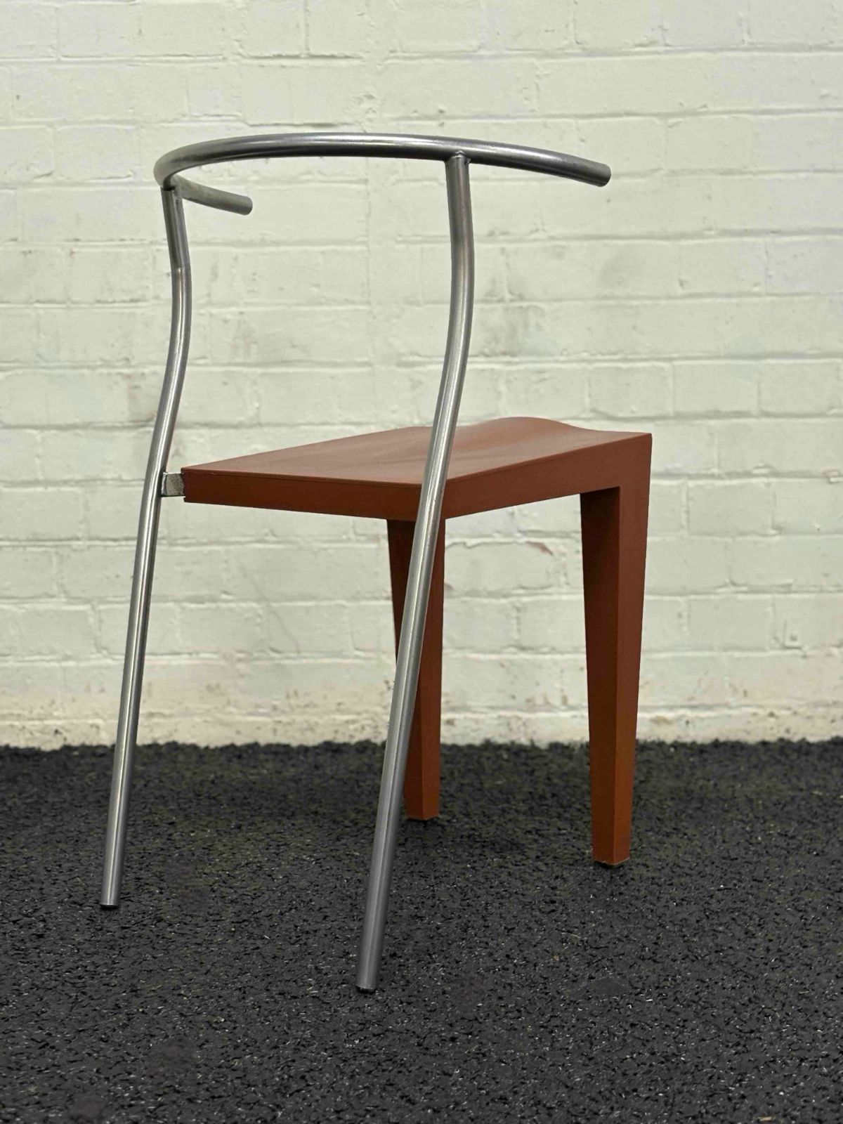 photo vintage Pair Of Vintage Phillipe Stark For Kartell DR Glob Chairs