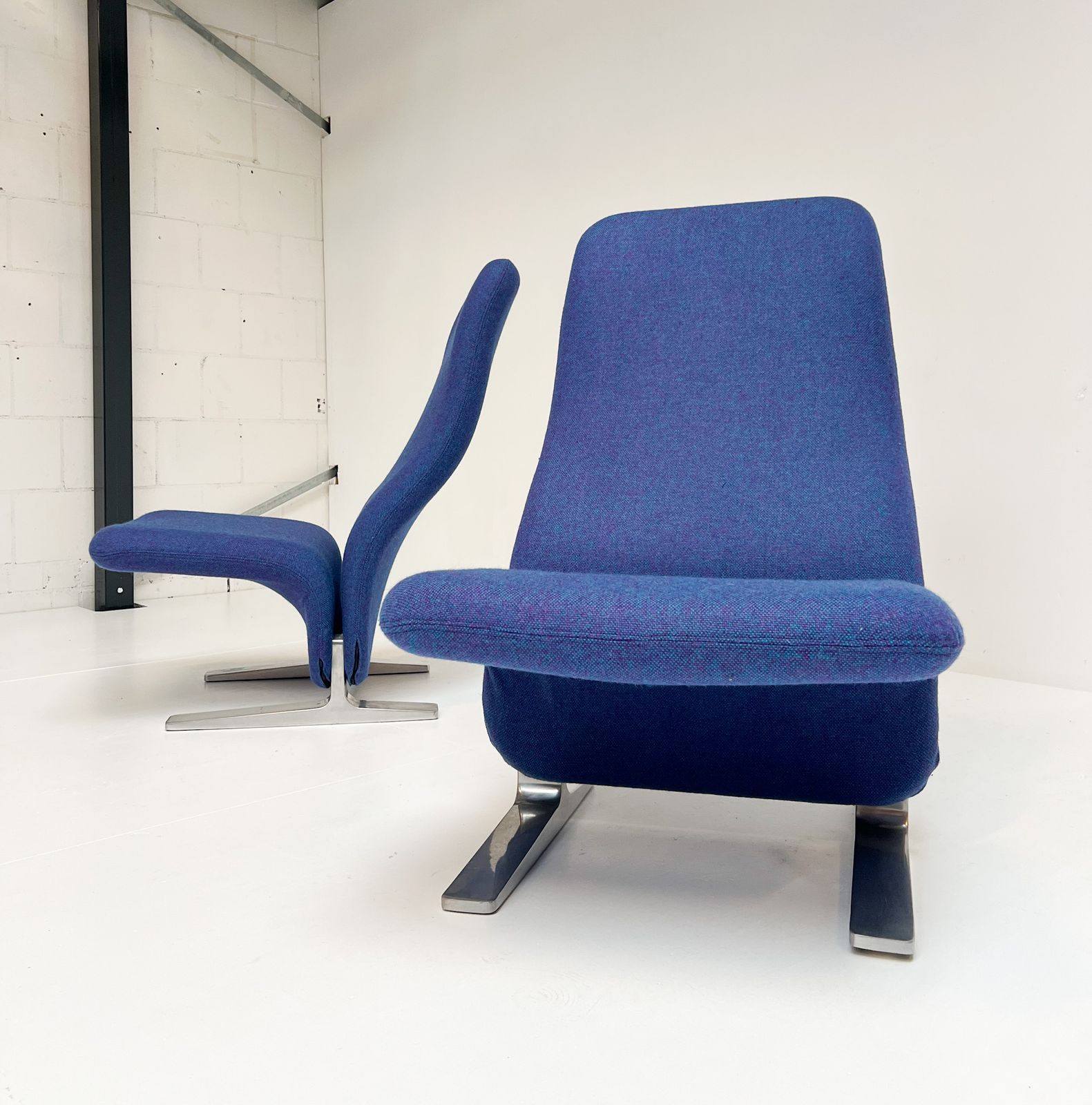 950.0 Reupholstered Artifort Concorde F780 Armchair, 1960s photo