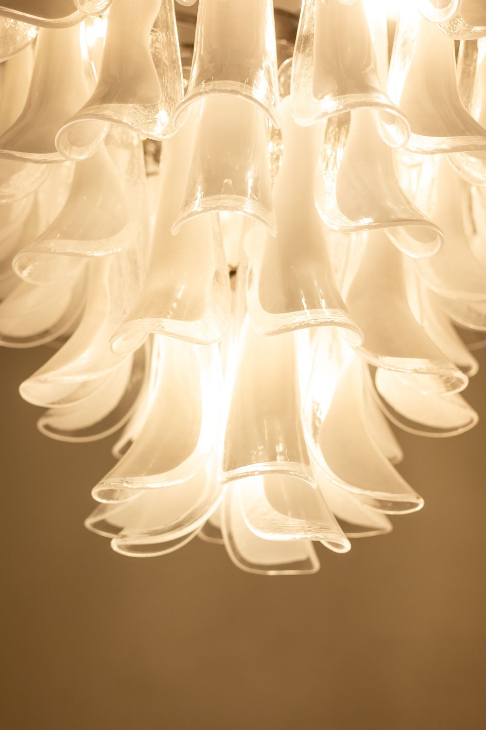 Murano Glass Chandelier In White And Translucent Glass. Contemporary photo vinterior