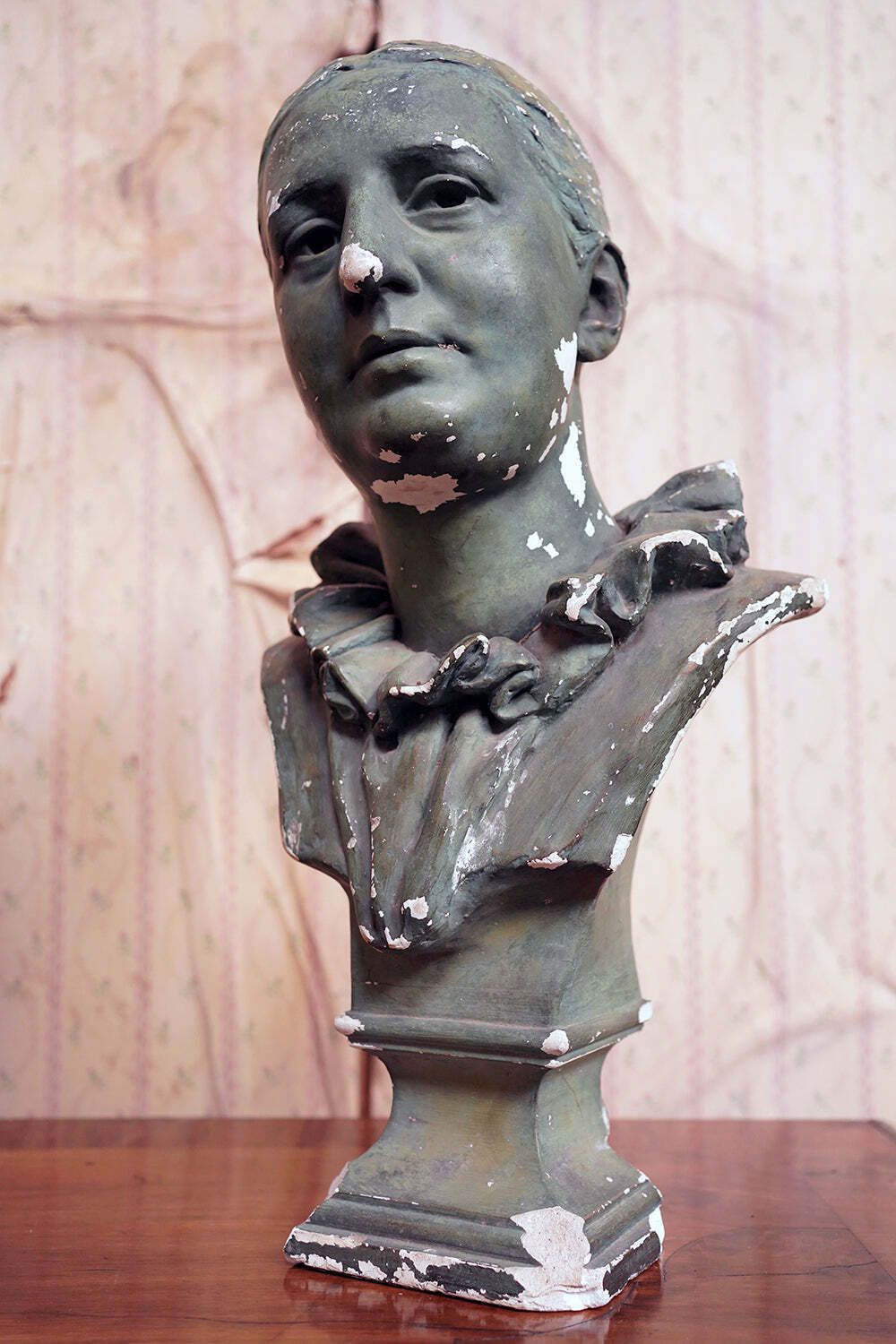 An Early 20thc Green Painted Plaster Bust Of A Lady C.1900 20 photo Art