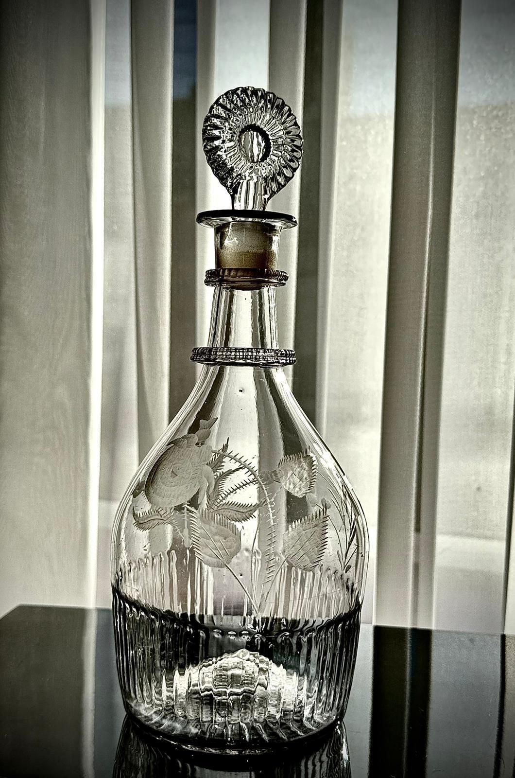 Irish Glass Decanter By Benjamin Edwards C.1800   Act Of Union Celebratio  Engraved Rose Thistle And Shamrock photo vintage