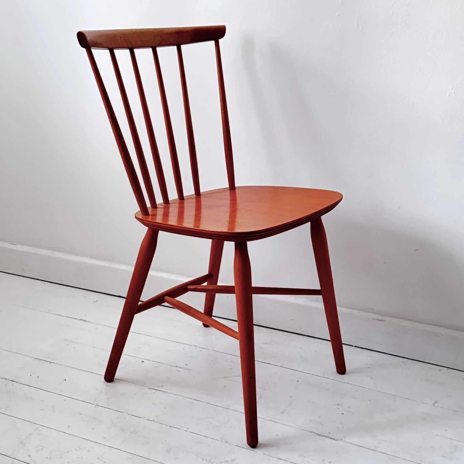 C92 Orange Wood Chair By Kandya Frank Guille Orange photo 125.0