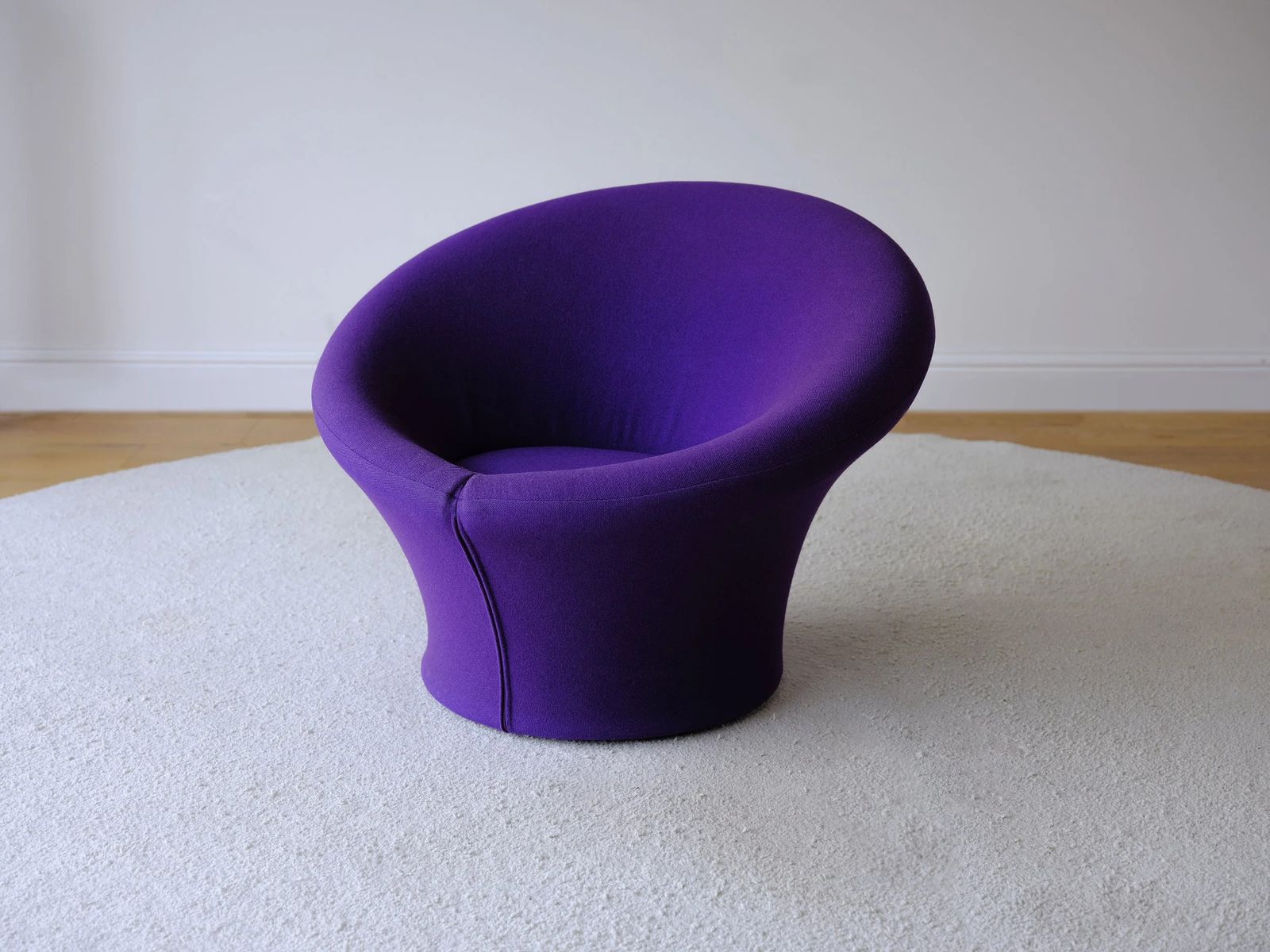 Pierre Paulin Mushroom Lounge Chair photo furniture