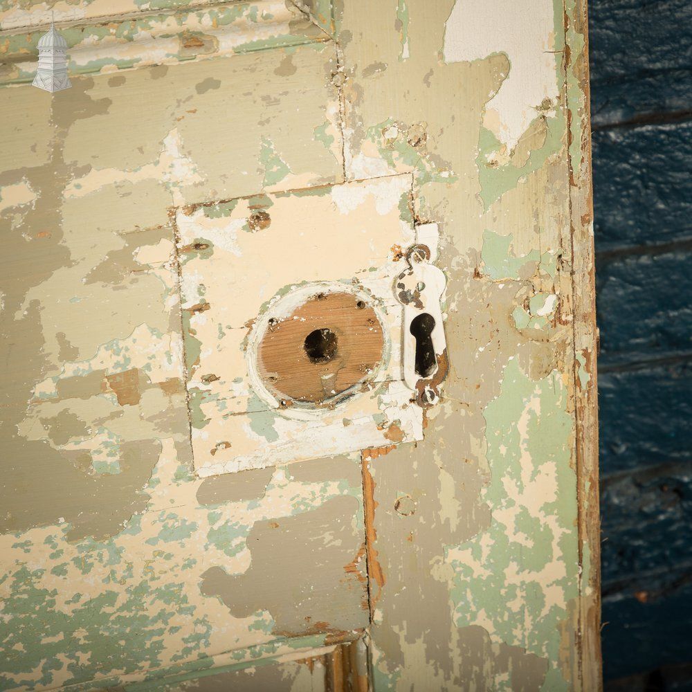 6 Panel Door, Moulded Panels With Distressed Green Paint photo 332.0
