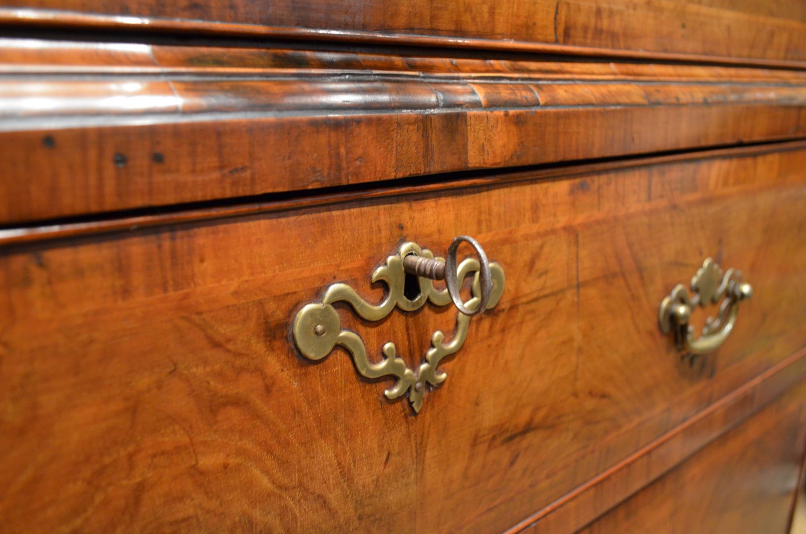 photo buy Beautiful George I Walnut Chest On Chest