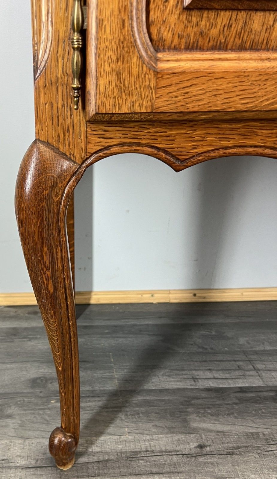 Cabinet Vintage French Louis XIV Oak Sideboard With Carved Cupboard Lot 4569 photo vintage