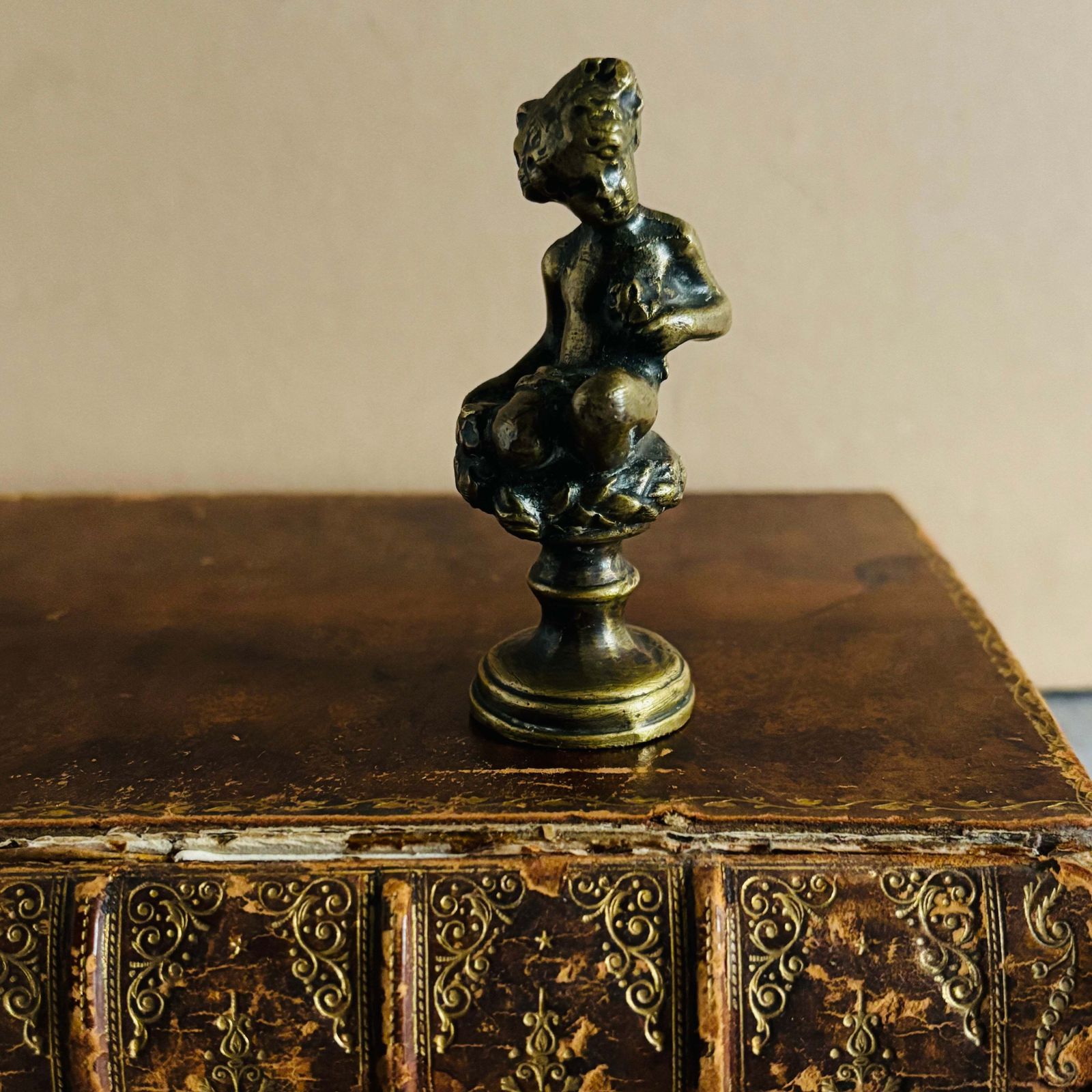 photo furniture Bronze Wax Seal Stamp Sculpture