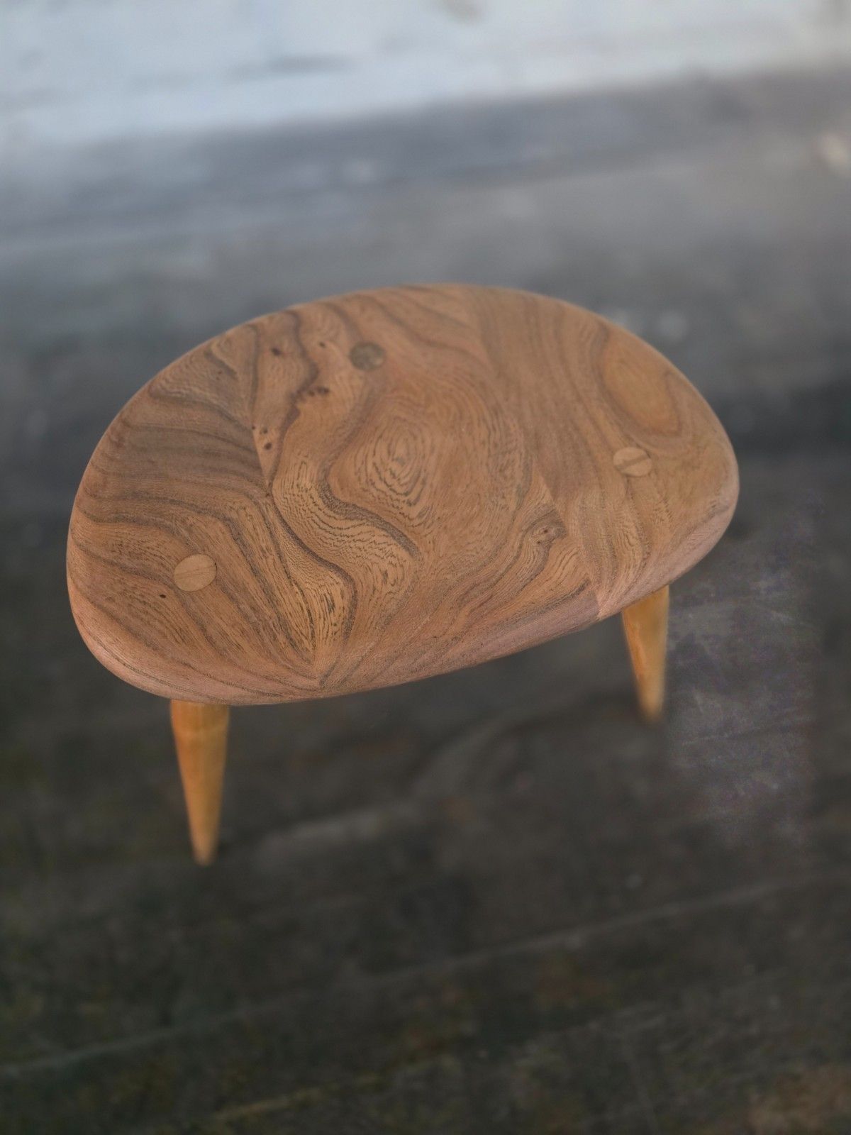 photo vinterior Ercol Mid Century Blonde Pebble Nest Of 3 Tables