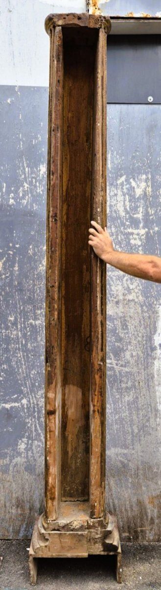 Home Decor Important Pair Of Carved Gilded Wooden Columns (3m), 18th Century photo