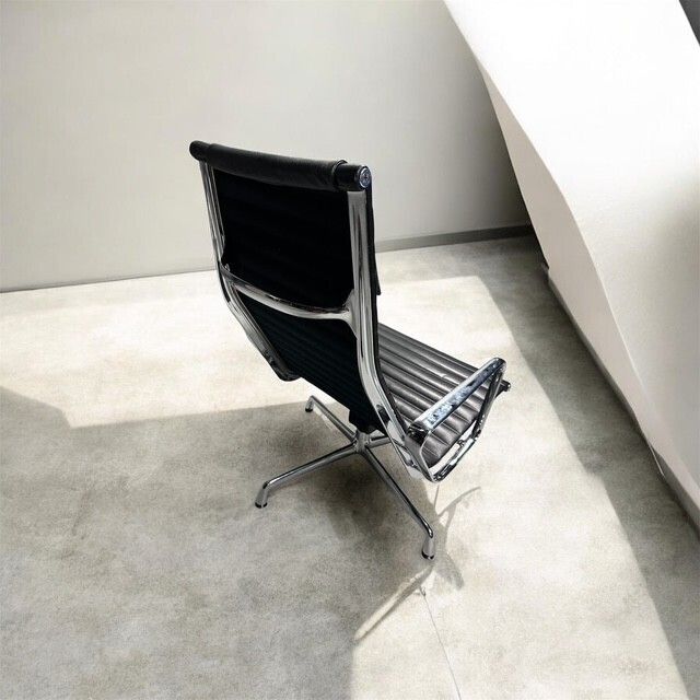 Charles & Ray Eames Aluminium Chair Ea 124 – Lounge 1958 photo vinterior