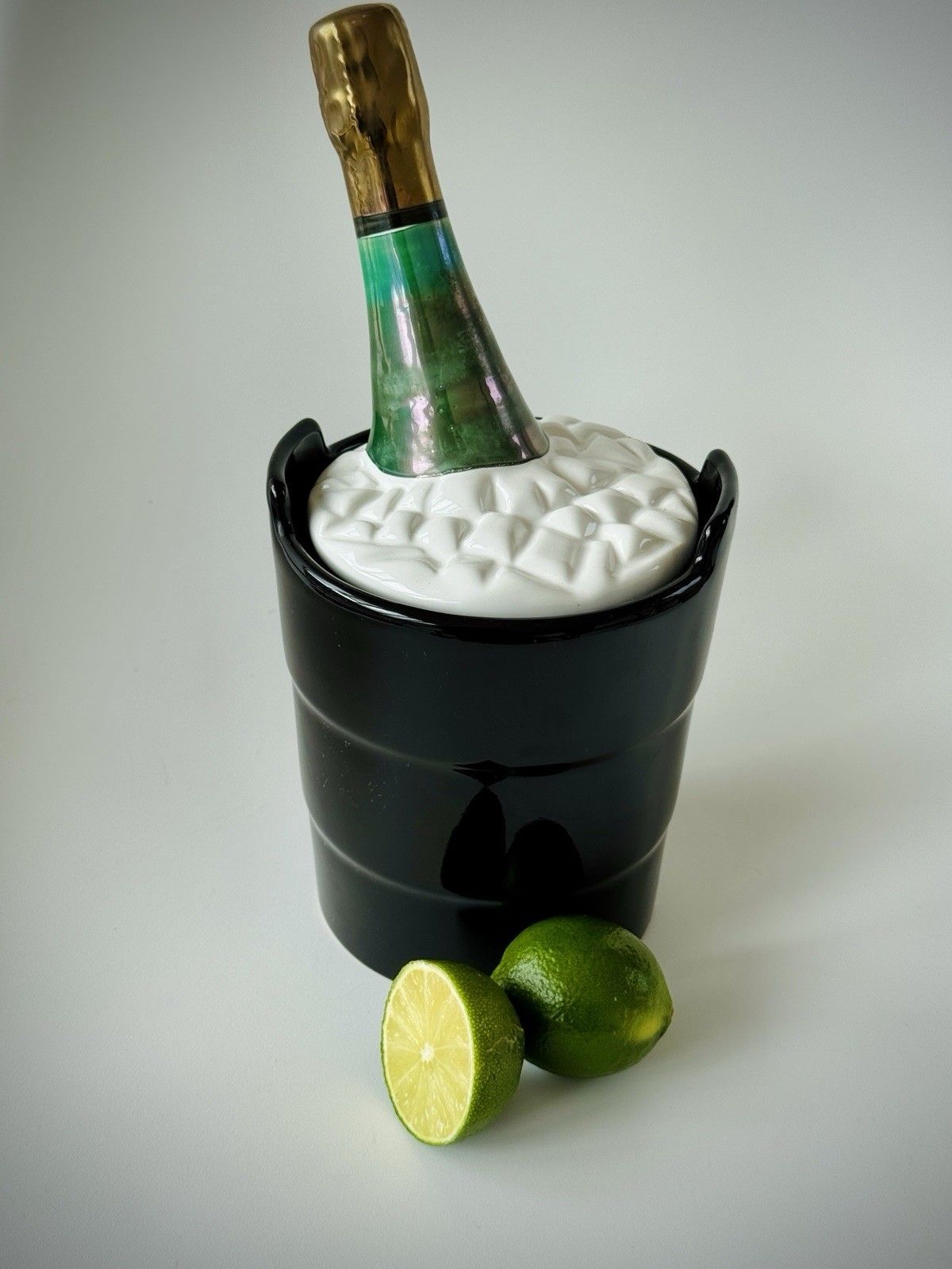 photo vinterior Vintage French Ceramic Trompe L'oeil Champagne Ice Cube Bucket 1970’s