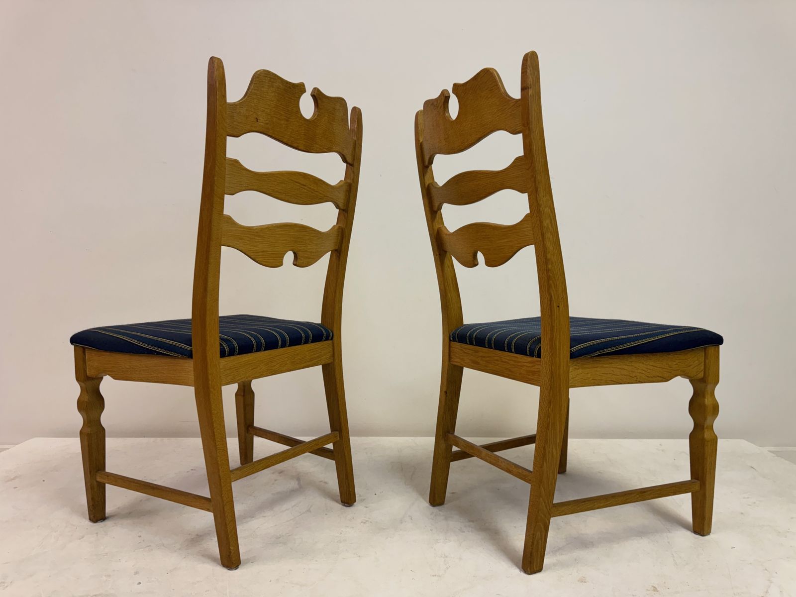Set Of Six “Razorblade” Dining Chairs By Henning Kjaernulf, Oak, 1960s photo vintage