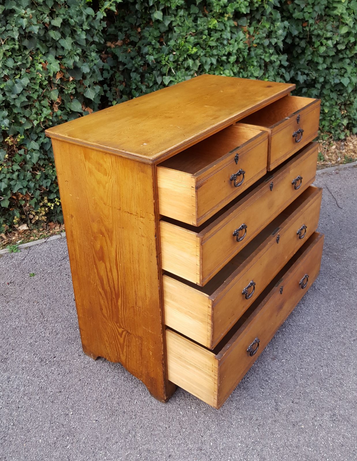 Heal & Son Victorian Chest Of Drawers photo vinterior