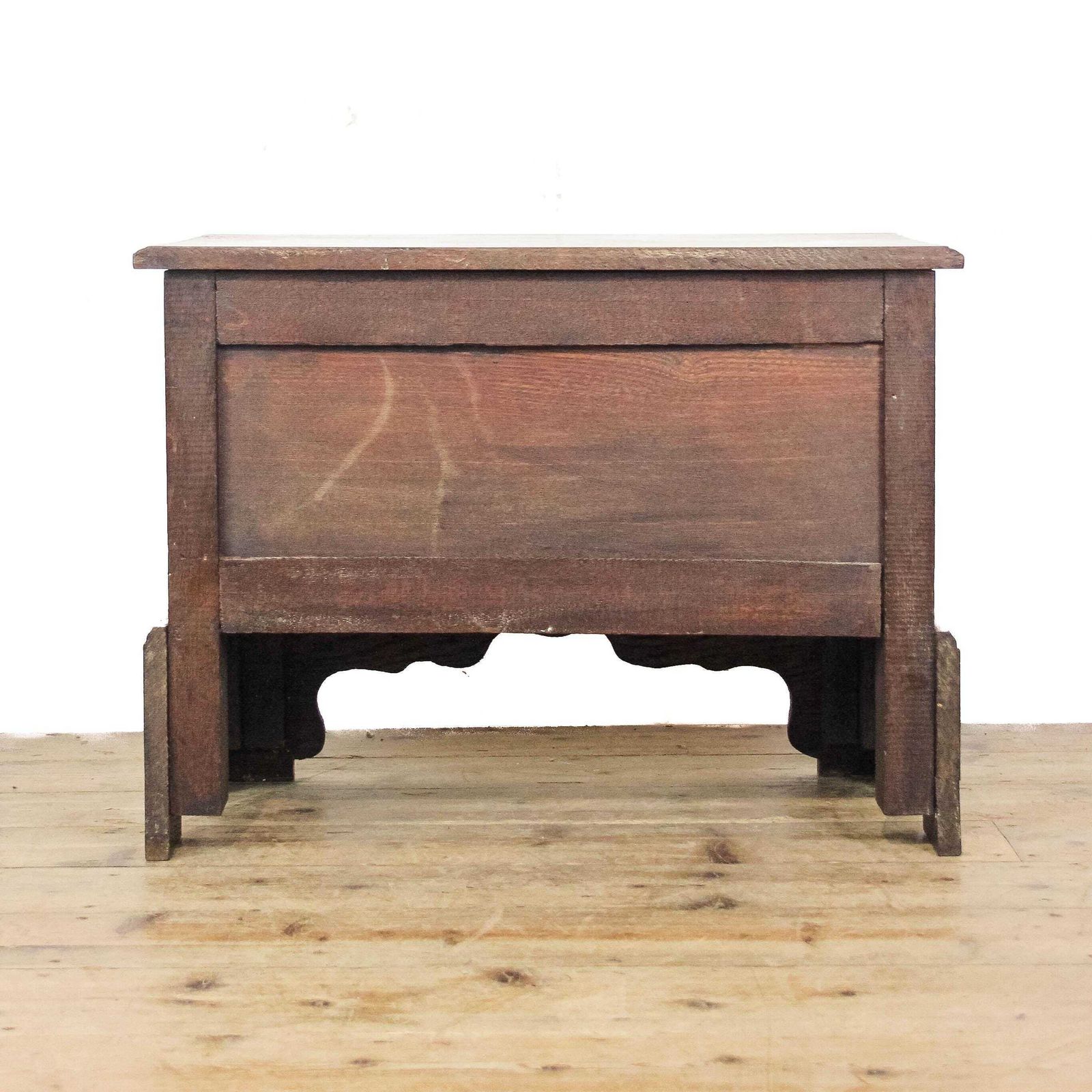photo furniture Early 20th Century Oak Coffer Bach | Antique Furniture | Antique Trunk | Antique Storage | Antique Blanket Box | Welsh Antique (M 6527 )