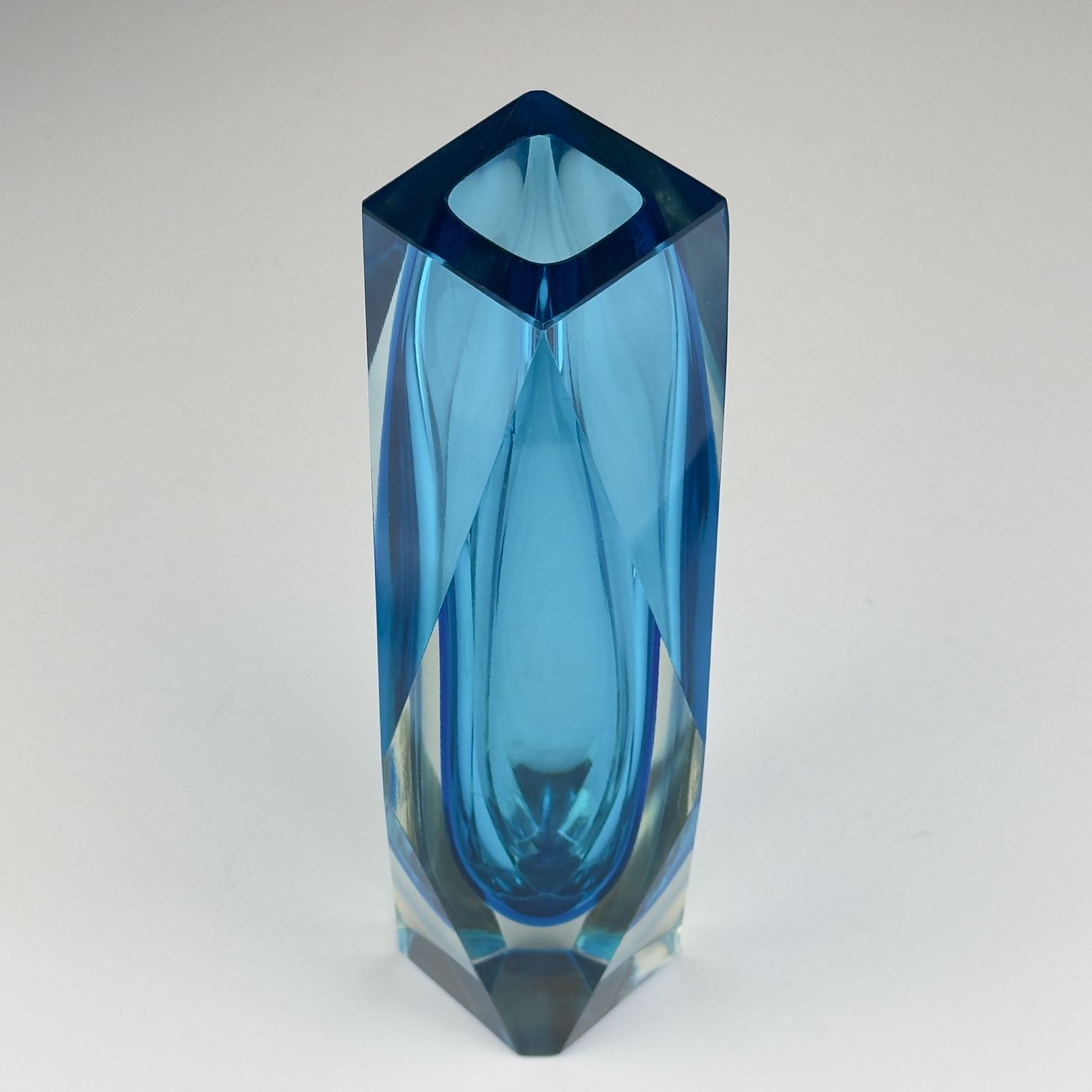 Sommerso Blue Murano Glass Vase, Style Flavio Poli, Italy 1970s photo vinterior