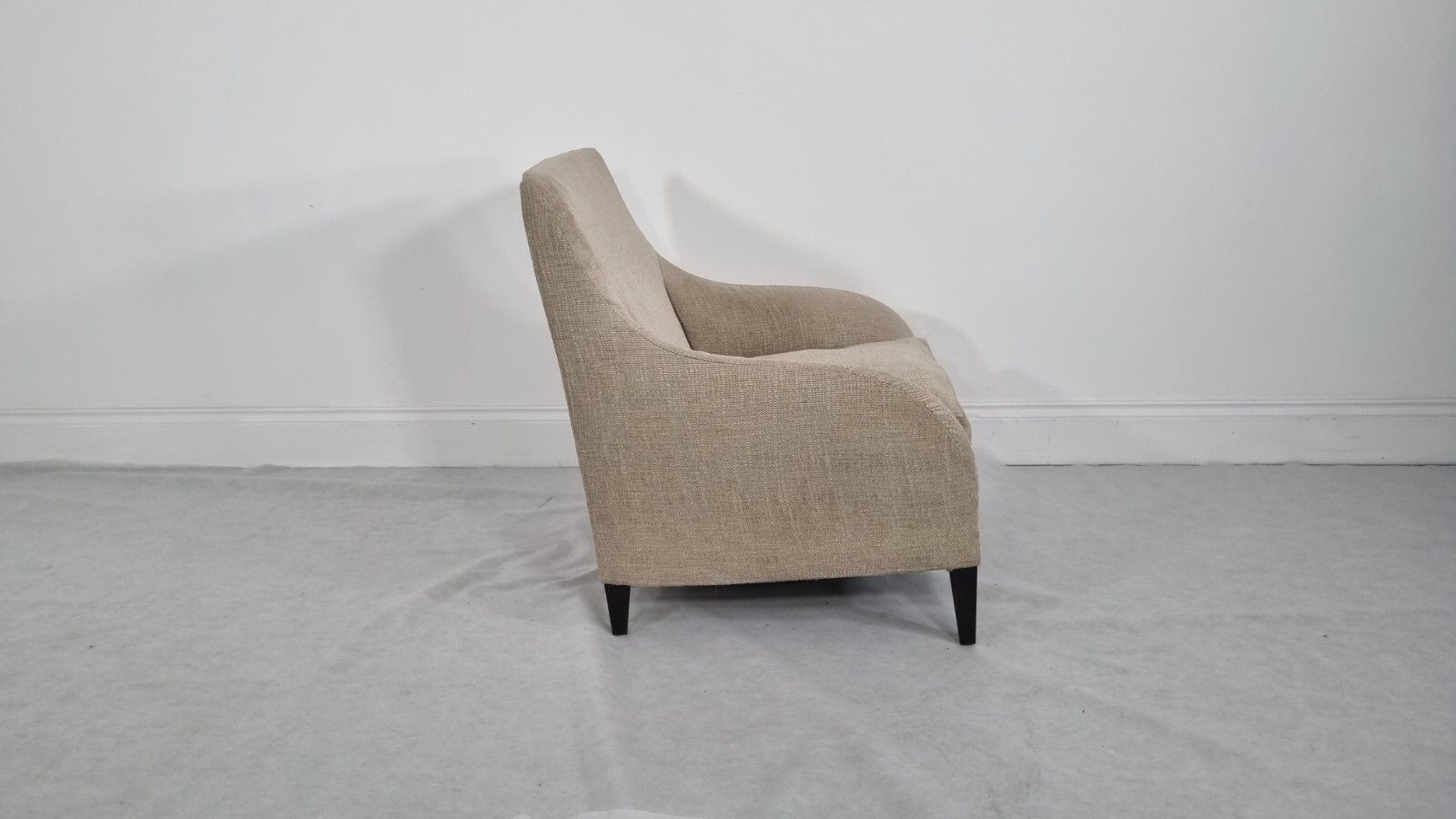 photo for sale Bb Italia Florence F3 Armchair In Honey Flatweave In Immaculate Condition