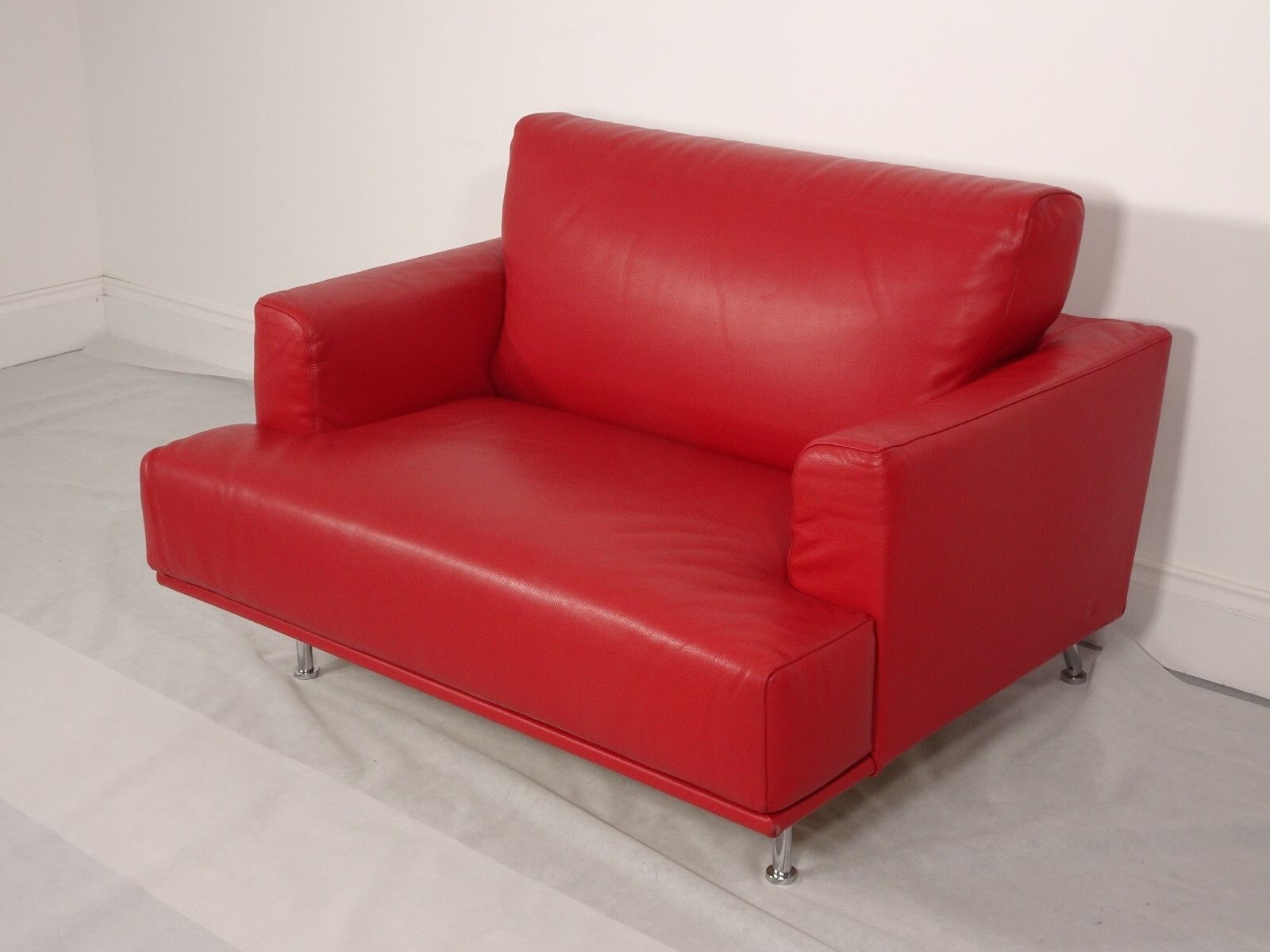 Cassina Nest Love Chair In Genuine Red Pelle Leather, Fab Condition photo for sale