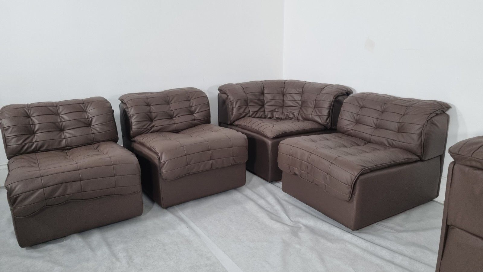 Furniture Desede Ds11 1970 Multi Configuration Modular Stunning Suite In Brown Leather photo