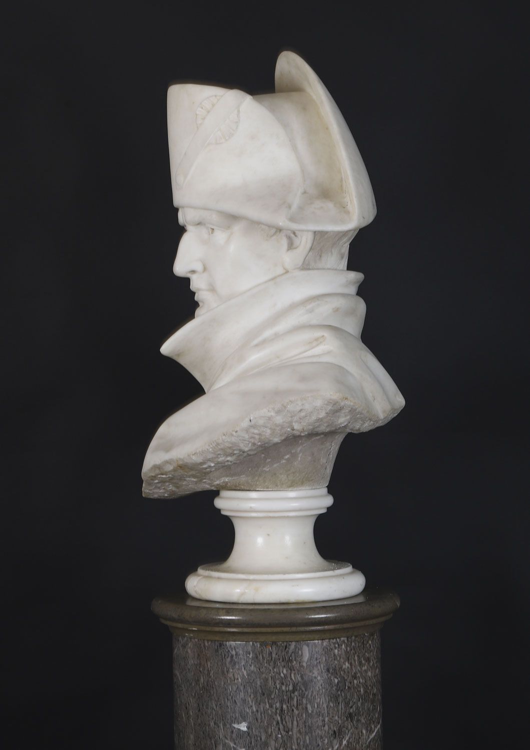 photo furniture Fine Antique Napoleon Bonaparte Marble Bust & Pedestal  Early19th C  169cm