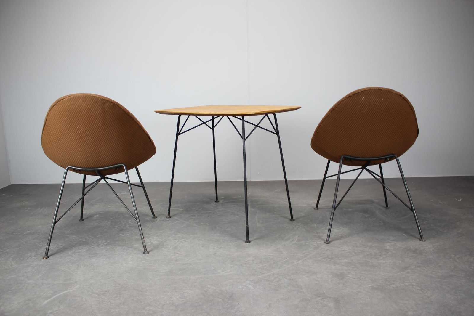 Mid Century Italian Coffee Table And Two Chairs, 1960s photo vintage
