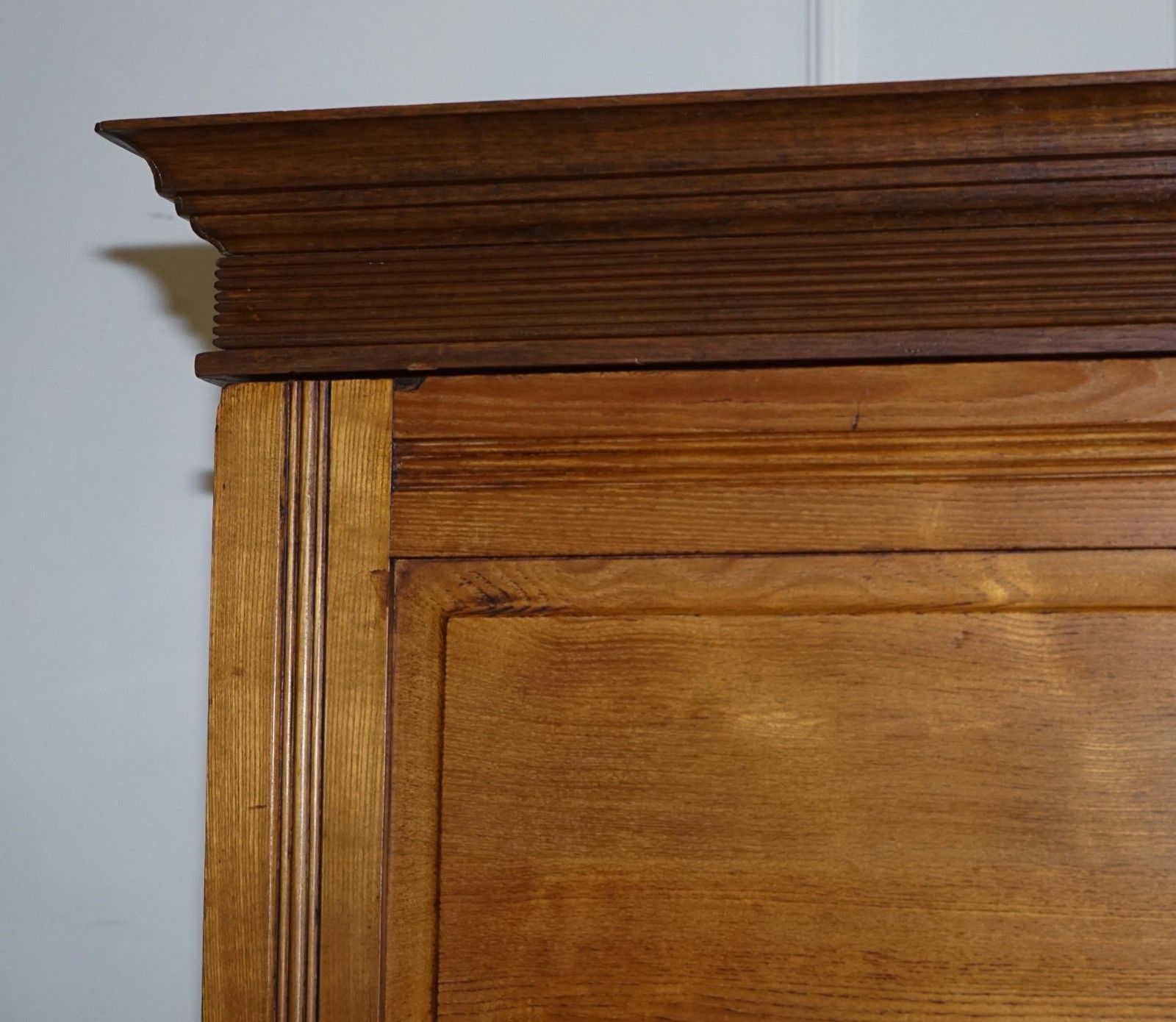 Antique Victorian English Oak Linen Press Wardrobe With Four Drawers photo 2500.0